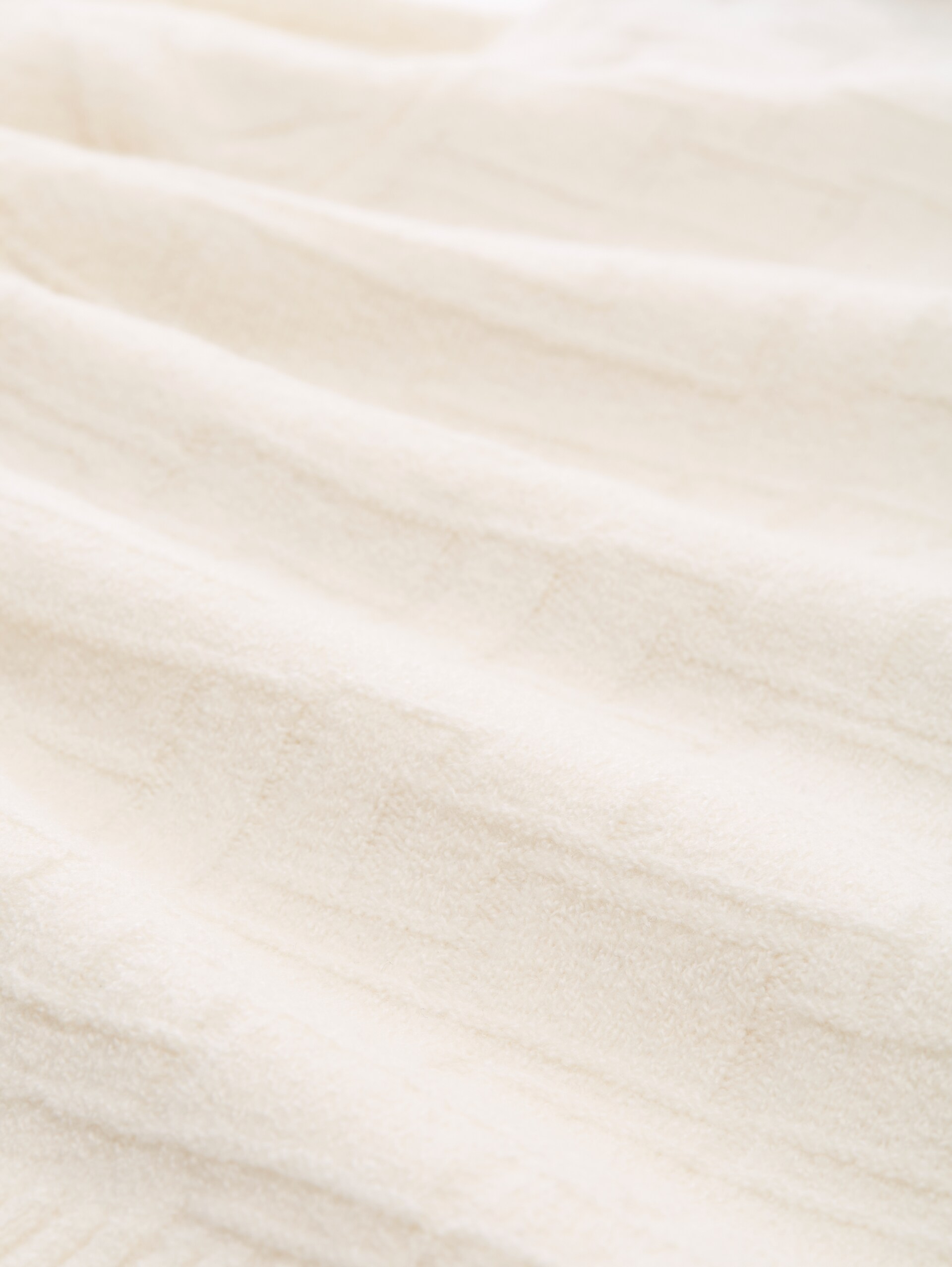 Loose Fit Strickpullover mit Muster - Whisper White - Material-Ansicht
