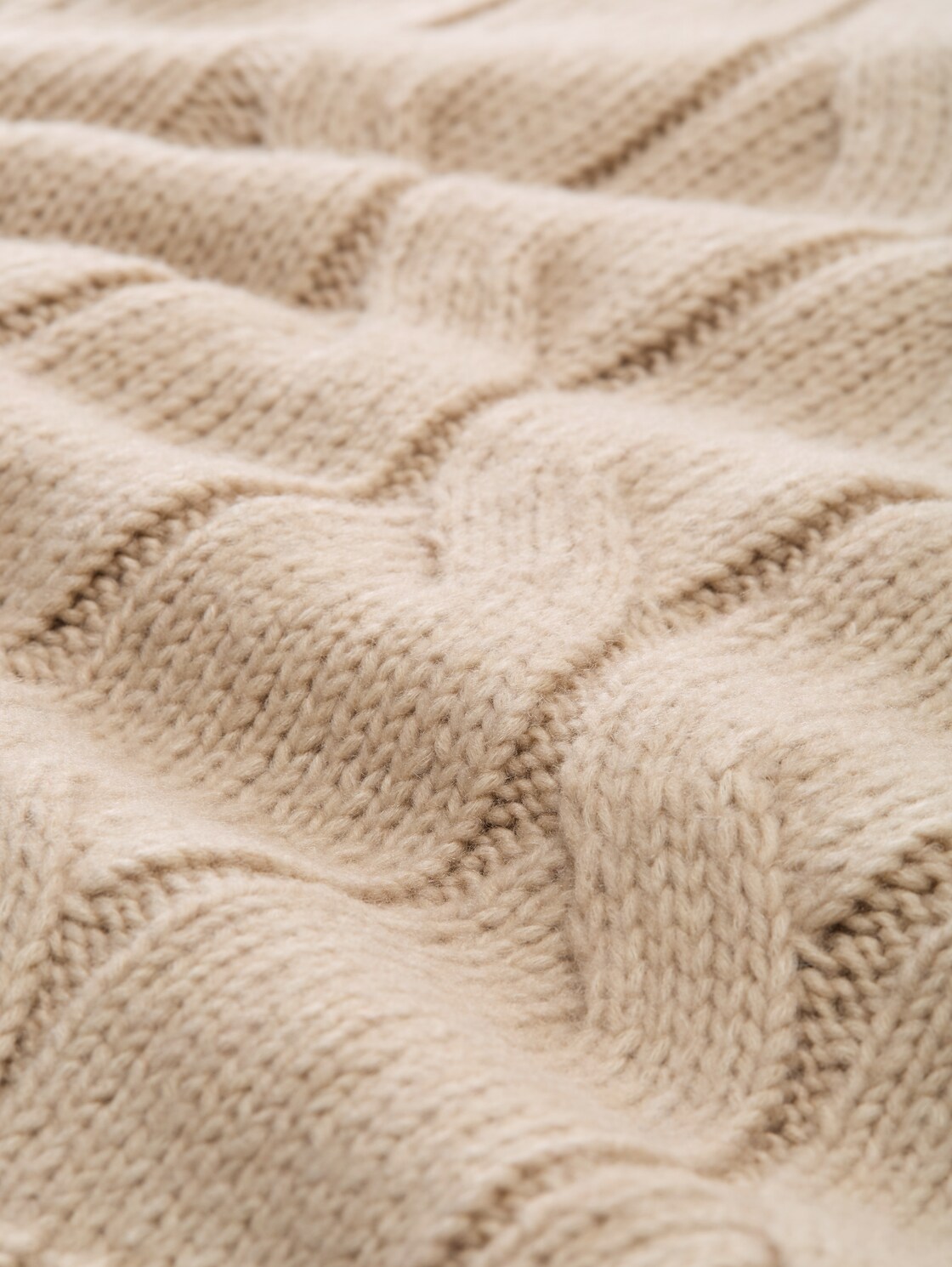 Loose Fit Strickpullover mit Zopfmuster - soft taupe melange - Material-Ansicht