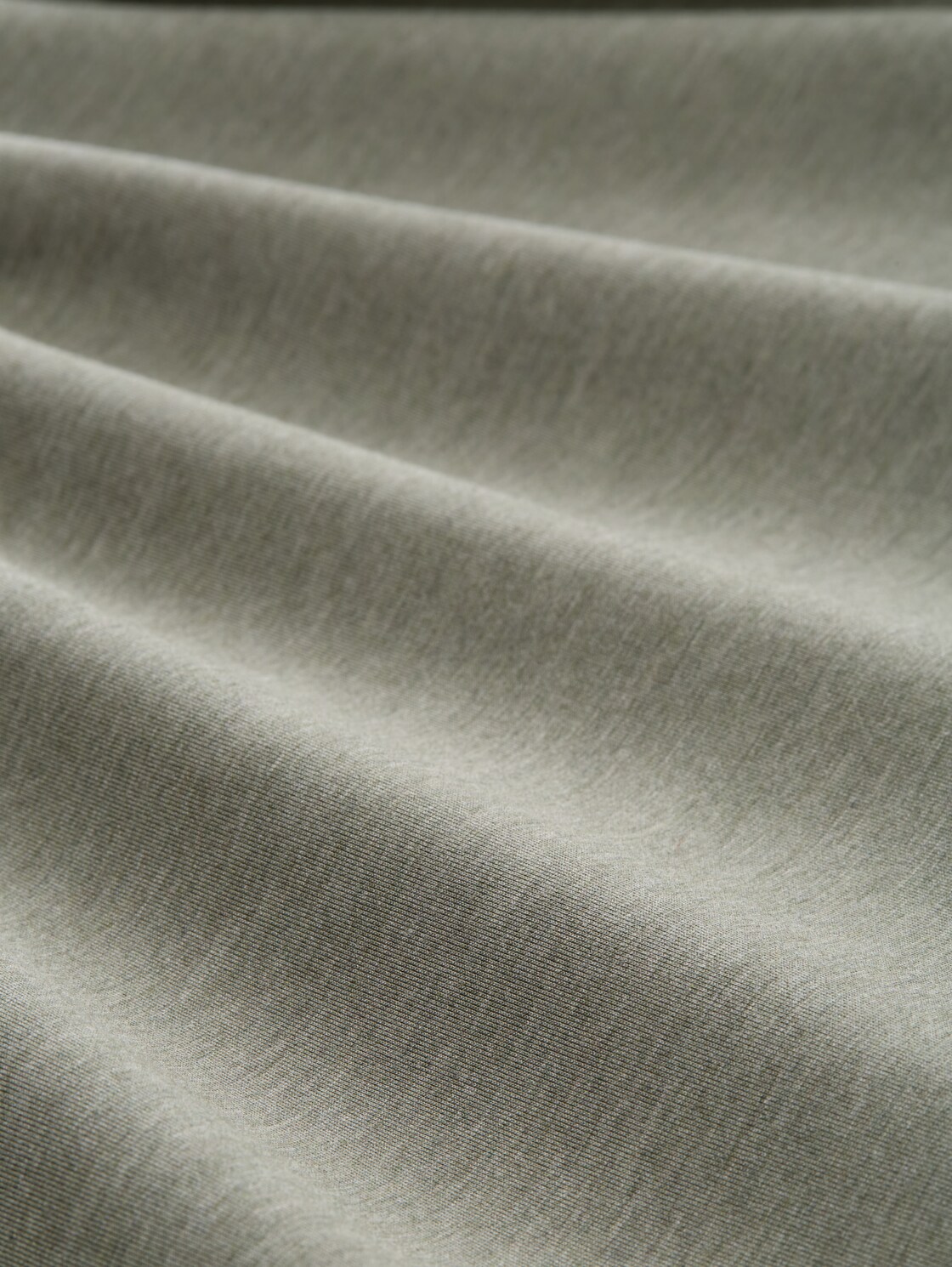 Boxy Fit Scuba Sweatjacke - cloudy green melange - Material-Ansicht