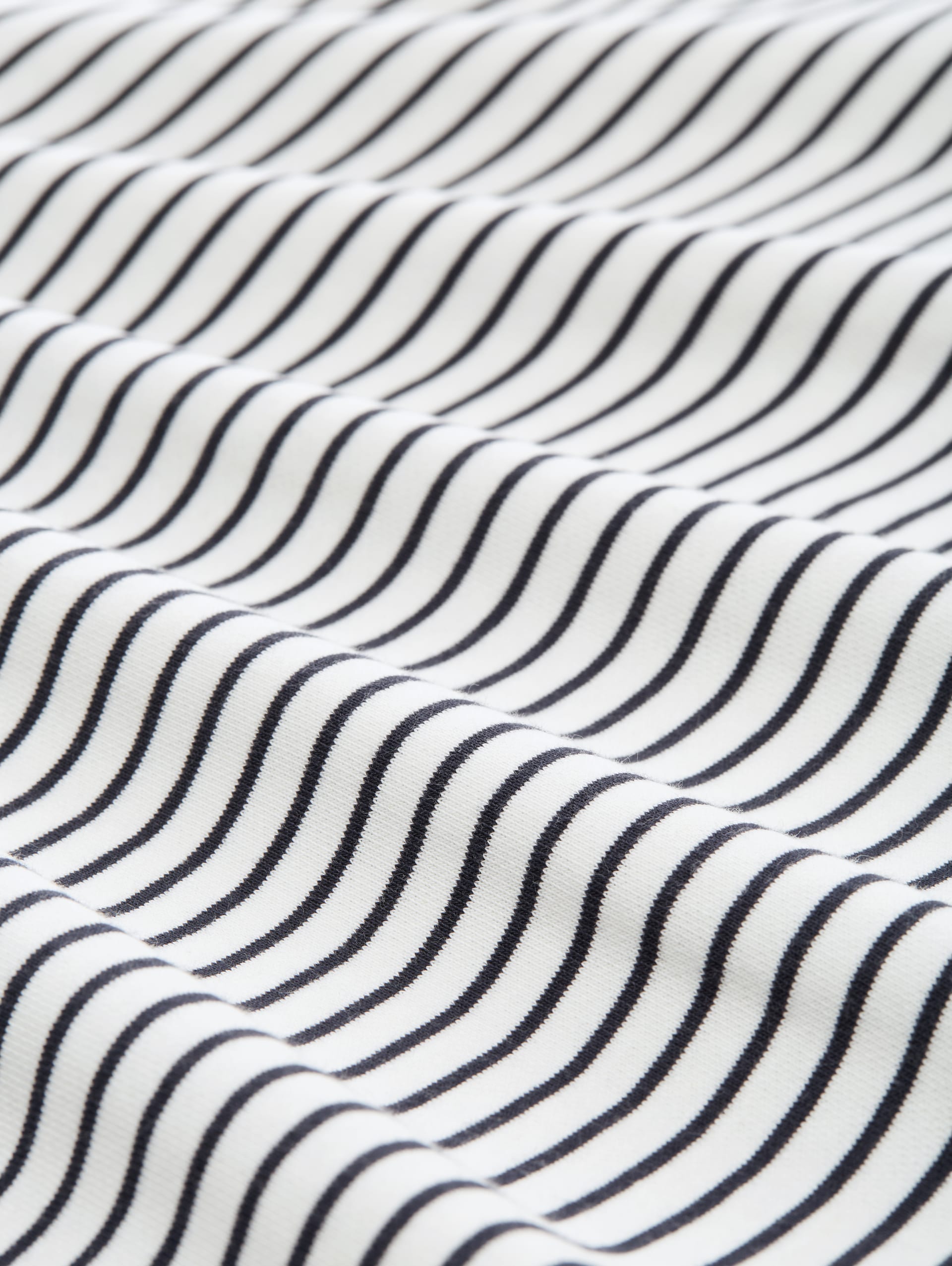 Sweatshirt mit Streifenmuster - eclipse blue offwhite stripe - Material-Ansicht
