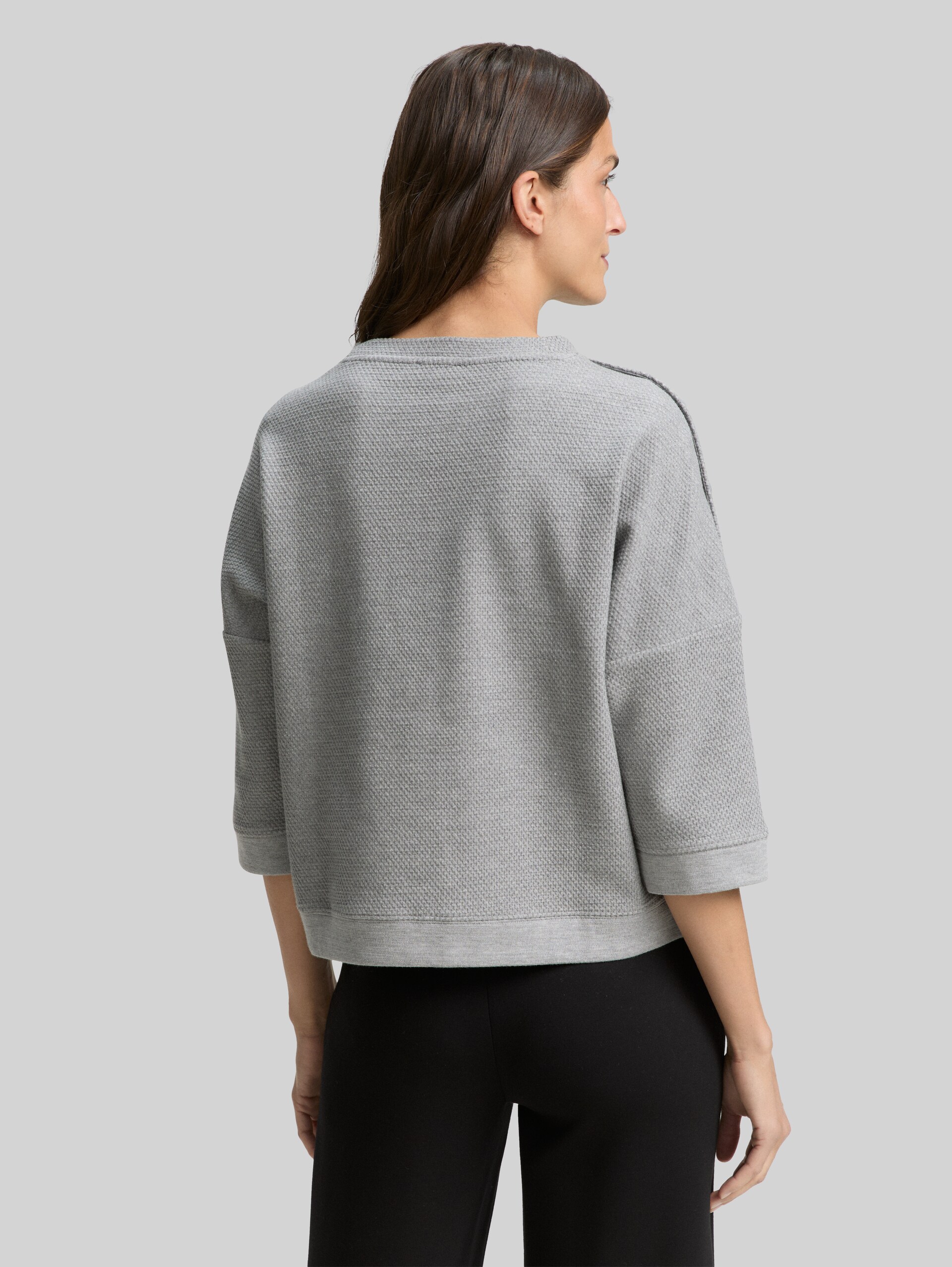 Sweatshirt with button details - medium silver grey melange - Neckline model-back view