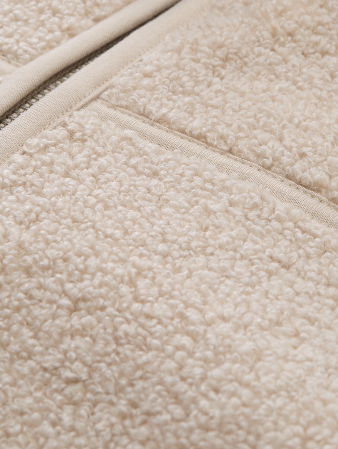 Teddy Sweatjacke mit Stehkragen - soft taupe grey melange - Material-Ansicht