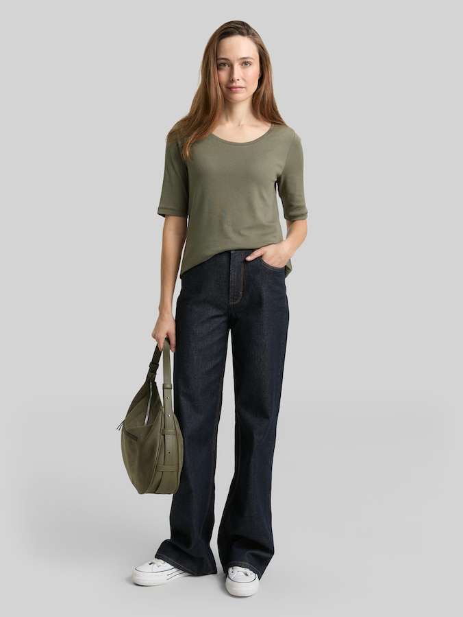 Basic T-Shirt von Women, cloudy green