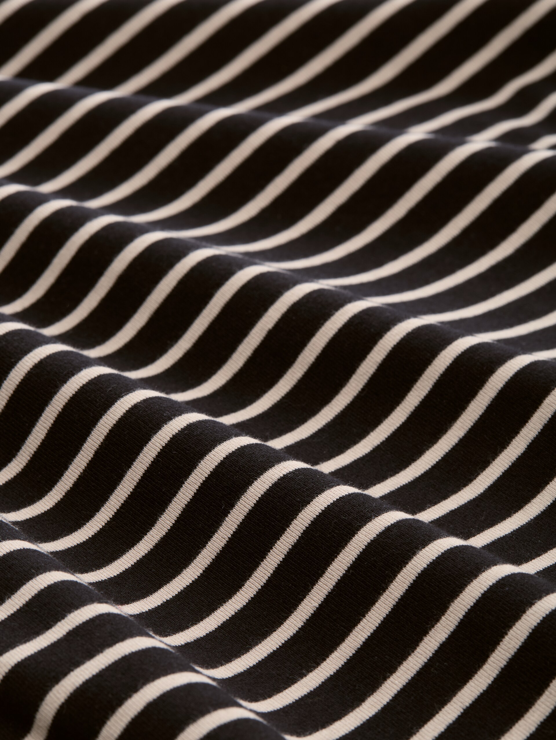 Long-sleeved shirt with striped pattern - black taupe tee stripe - Material view