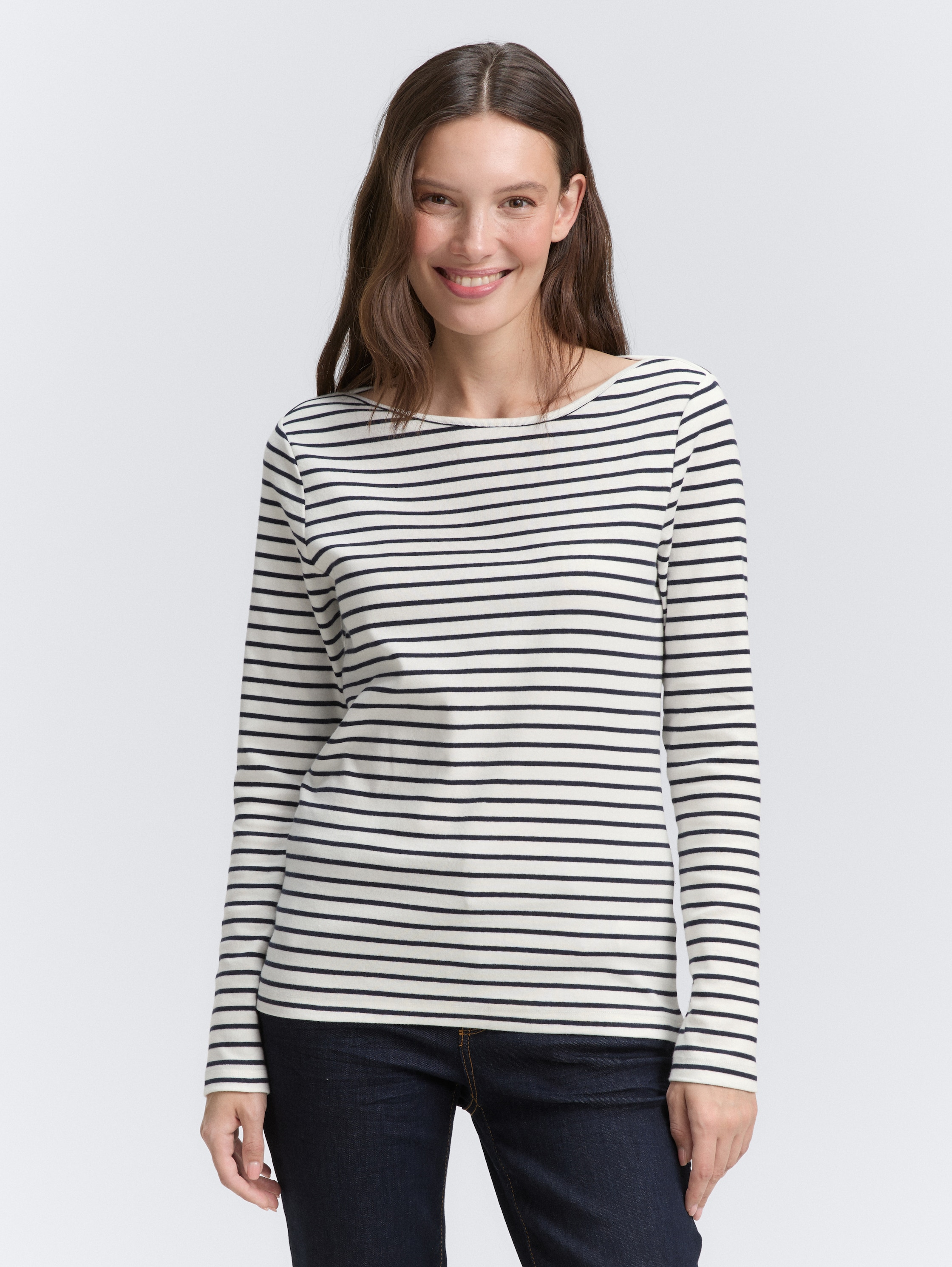 Long-sleeved shirt with striped pattern - offwhite_navy_tee_stripe - 
