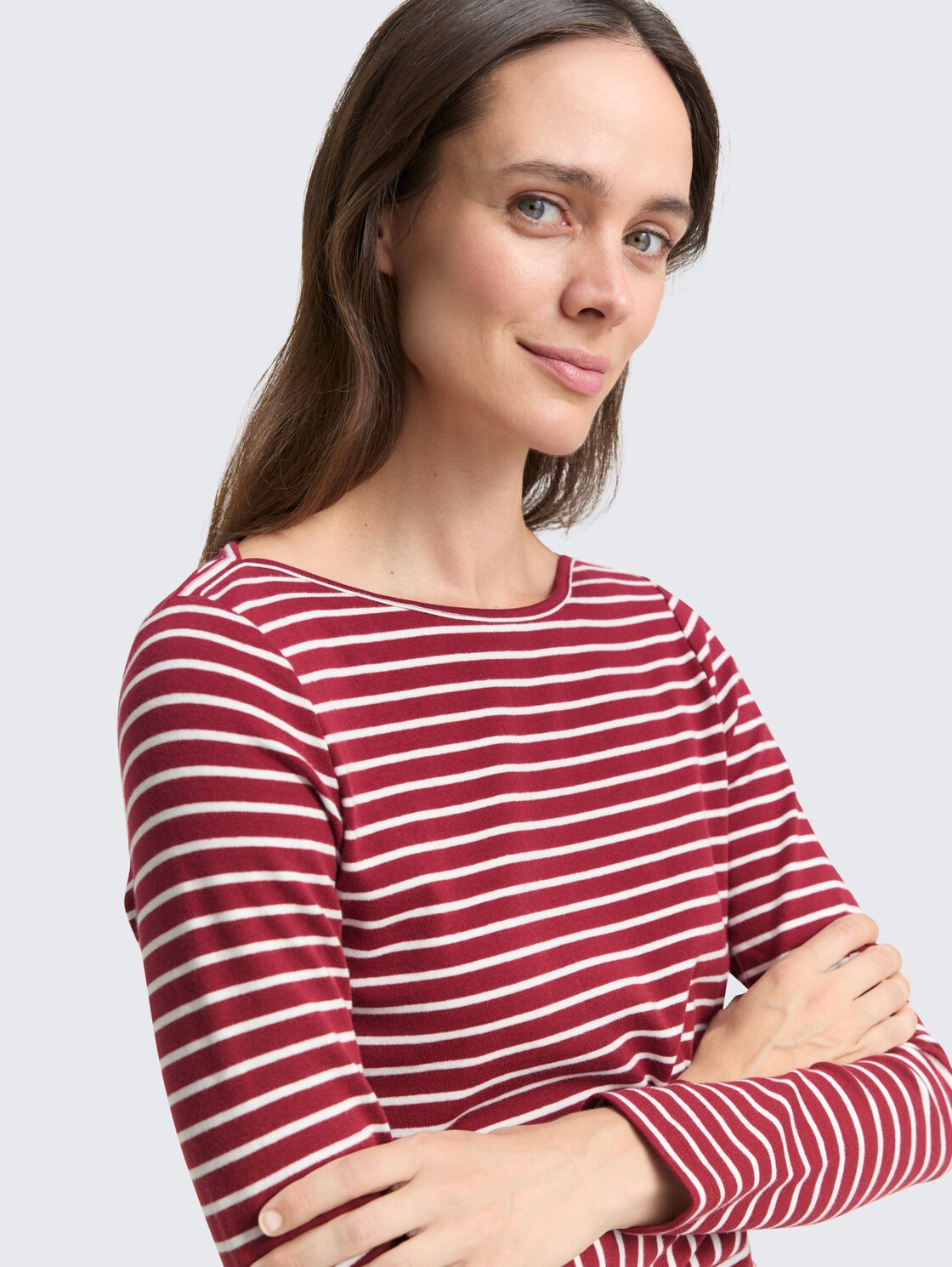 Long-sleeved T-shirt with striped pattern - red offwhite stripe - Detail model view