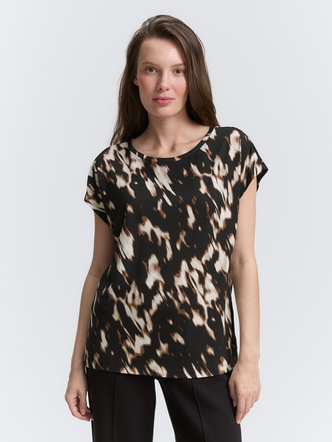 T-shirt met patroon door Women, blurry animal design