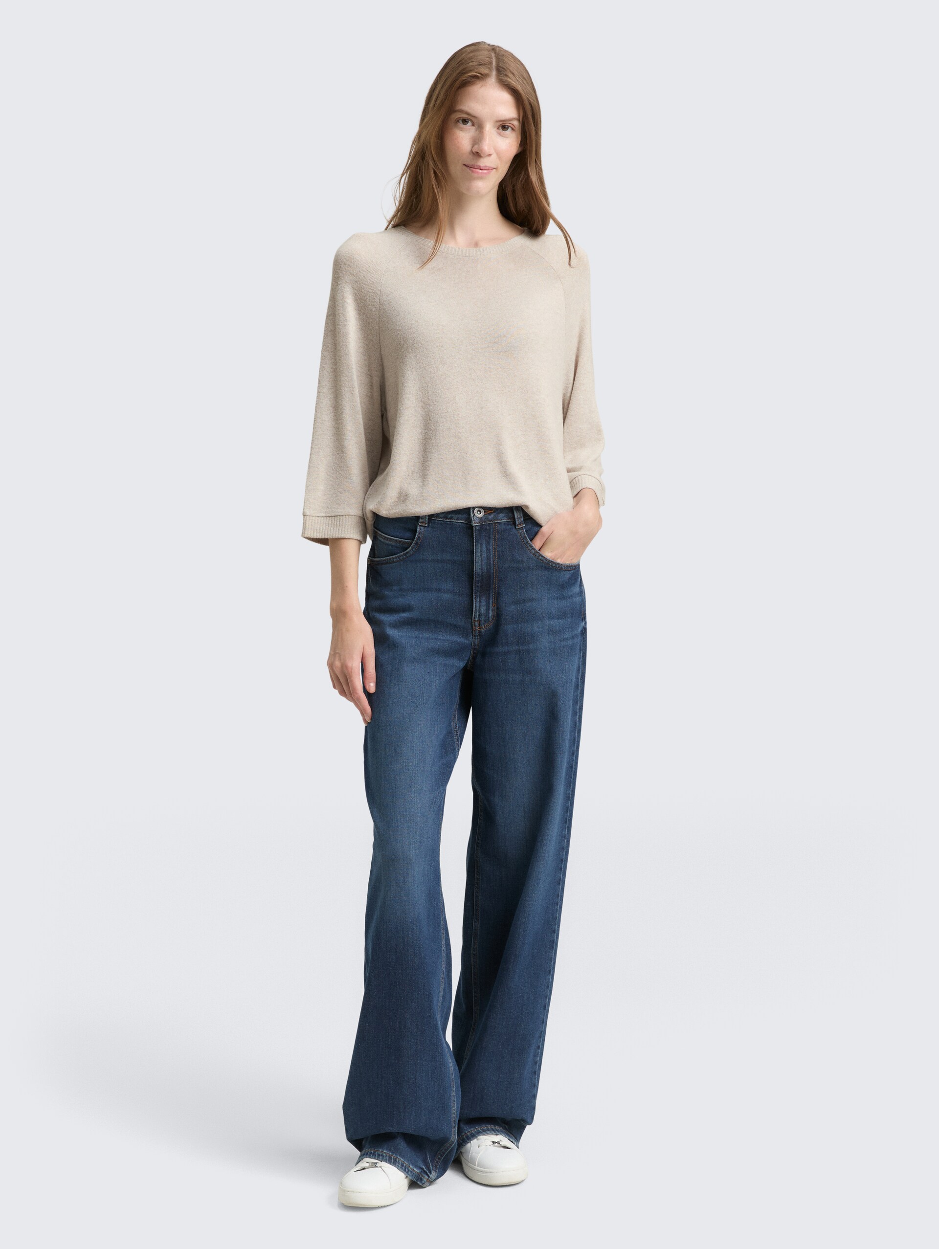 Langarmshirt mit Raglanärmeln - soft taupe melange - Model-Vorderansicht