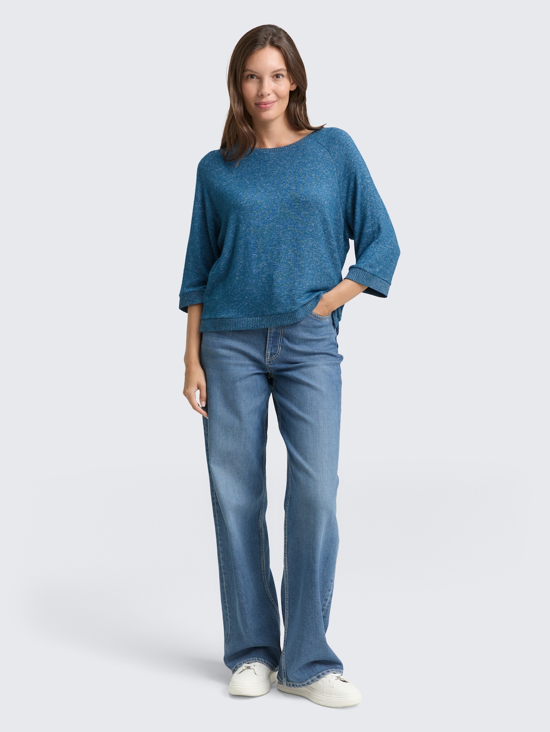 Langarmshirt mit Raglanärmeln - dark petrol melange - Model-Vorderansicht