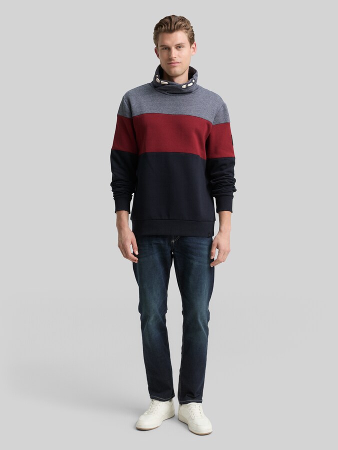 Snood Sweatshirt mit Colour Blocking von Men, Cabarnet Bordeaux Red
