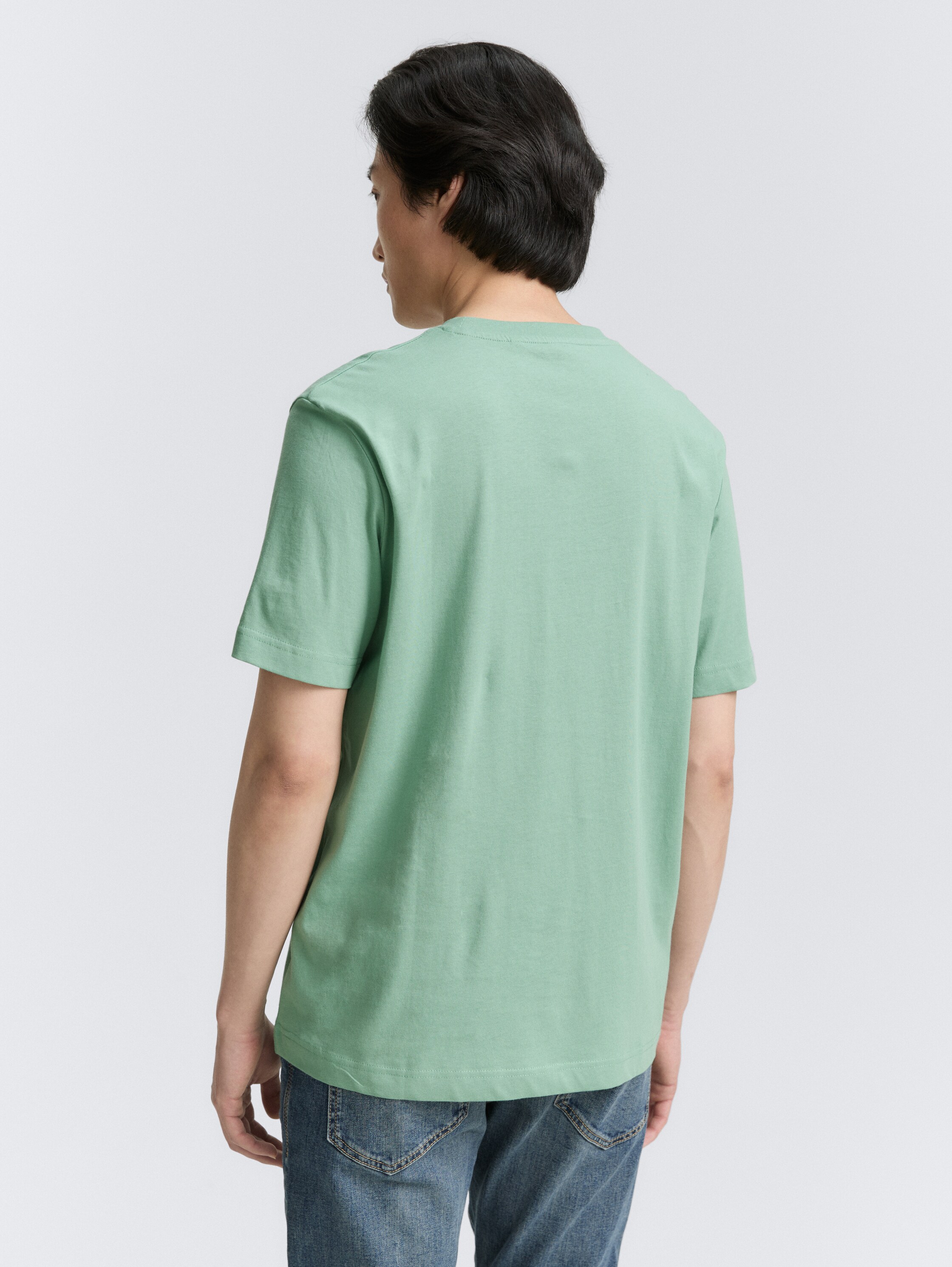 T-shirt with logo print - dust green - Neckline model-back view