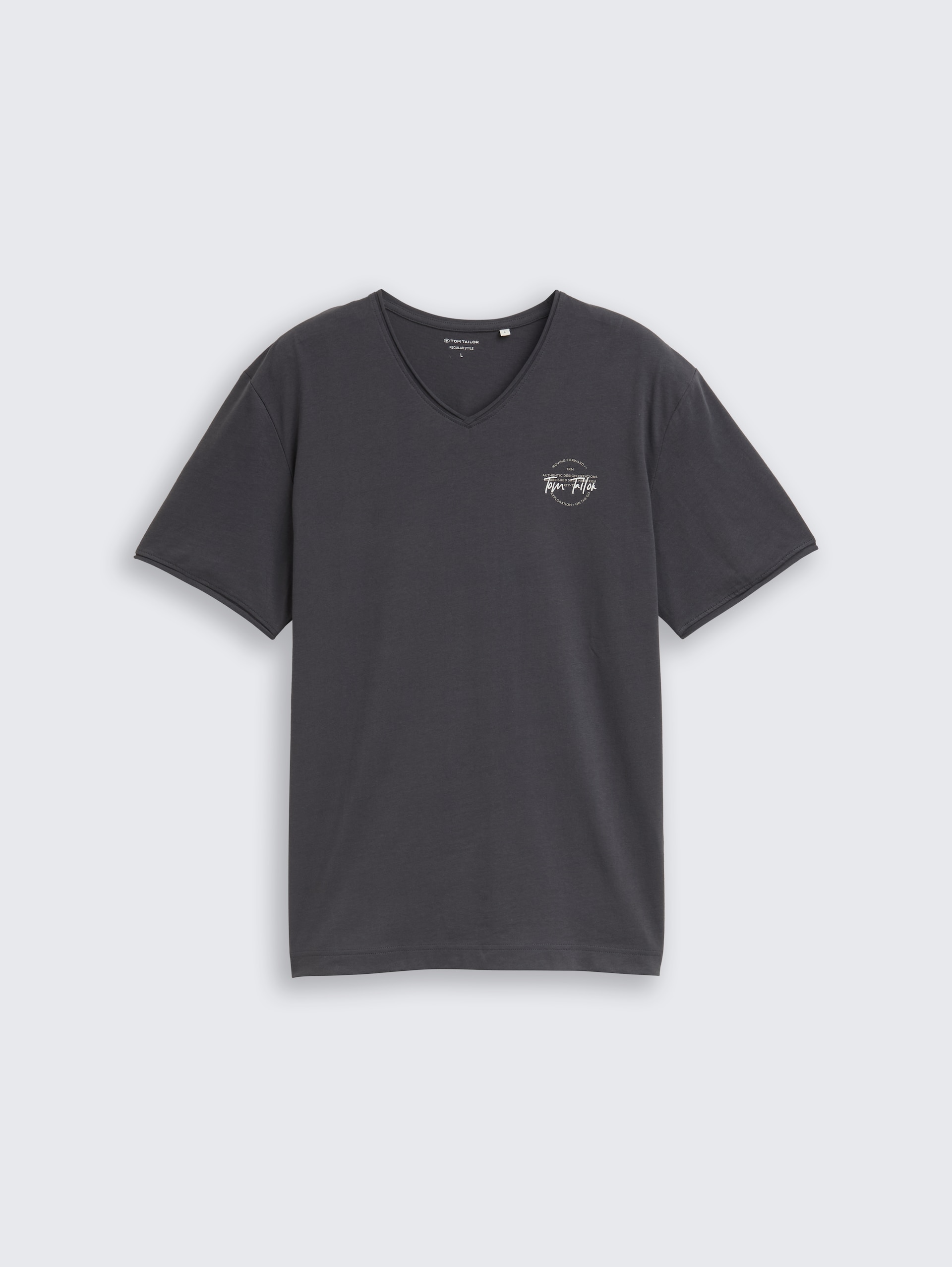 T-Shirt mit V-Ausschnitt - Tarmac Grey - Vorder-Produkt-Ansicht