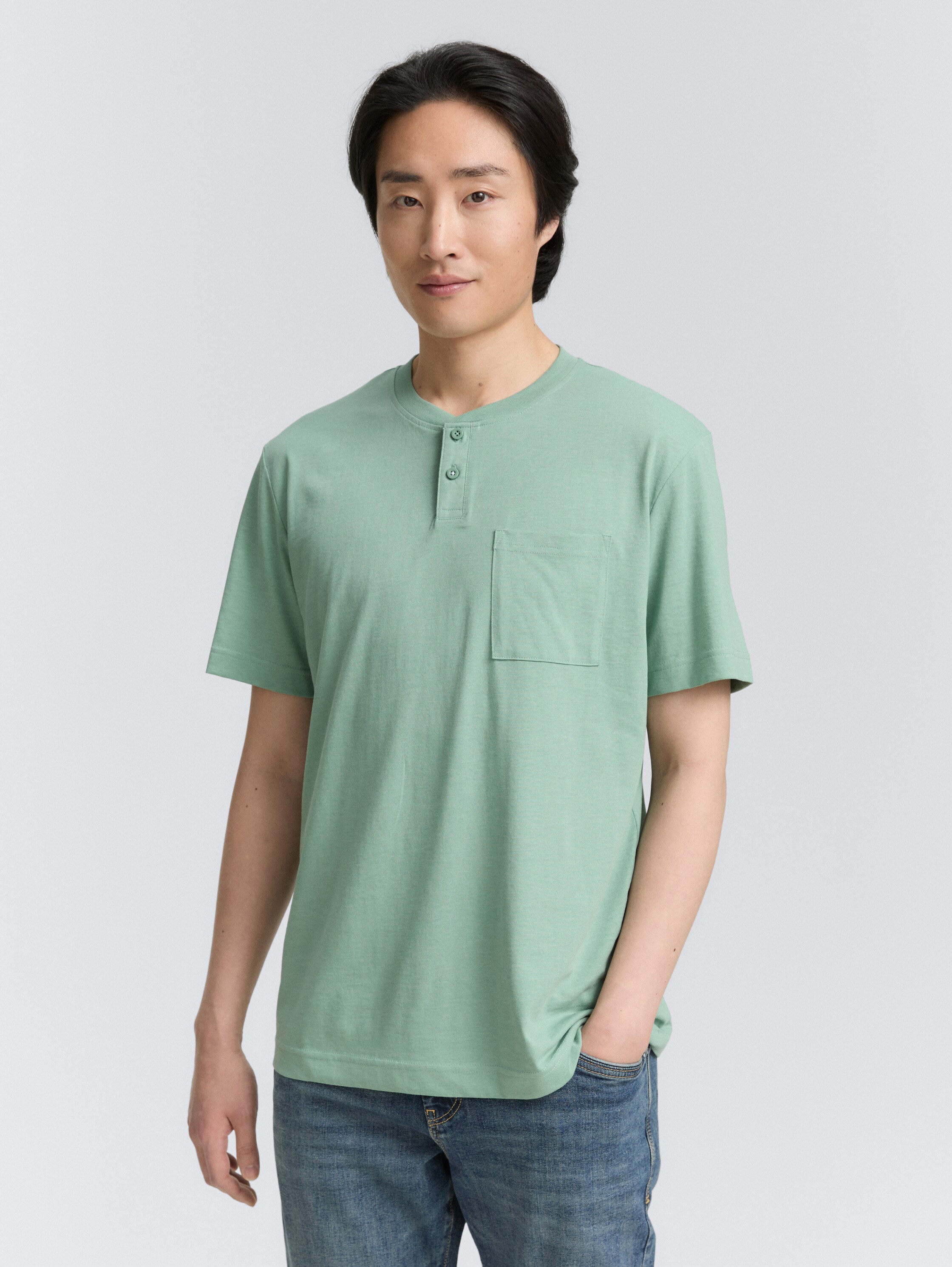 Henley T-Shirt mit Brusttasche - dust_green_melange - 