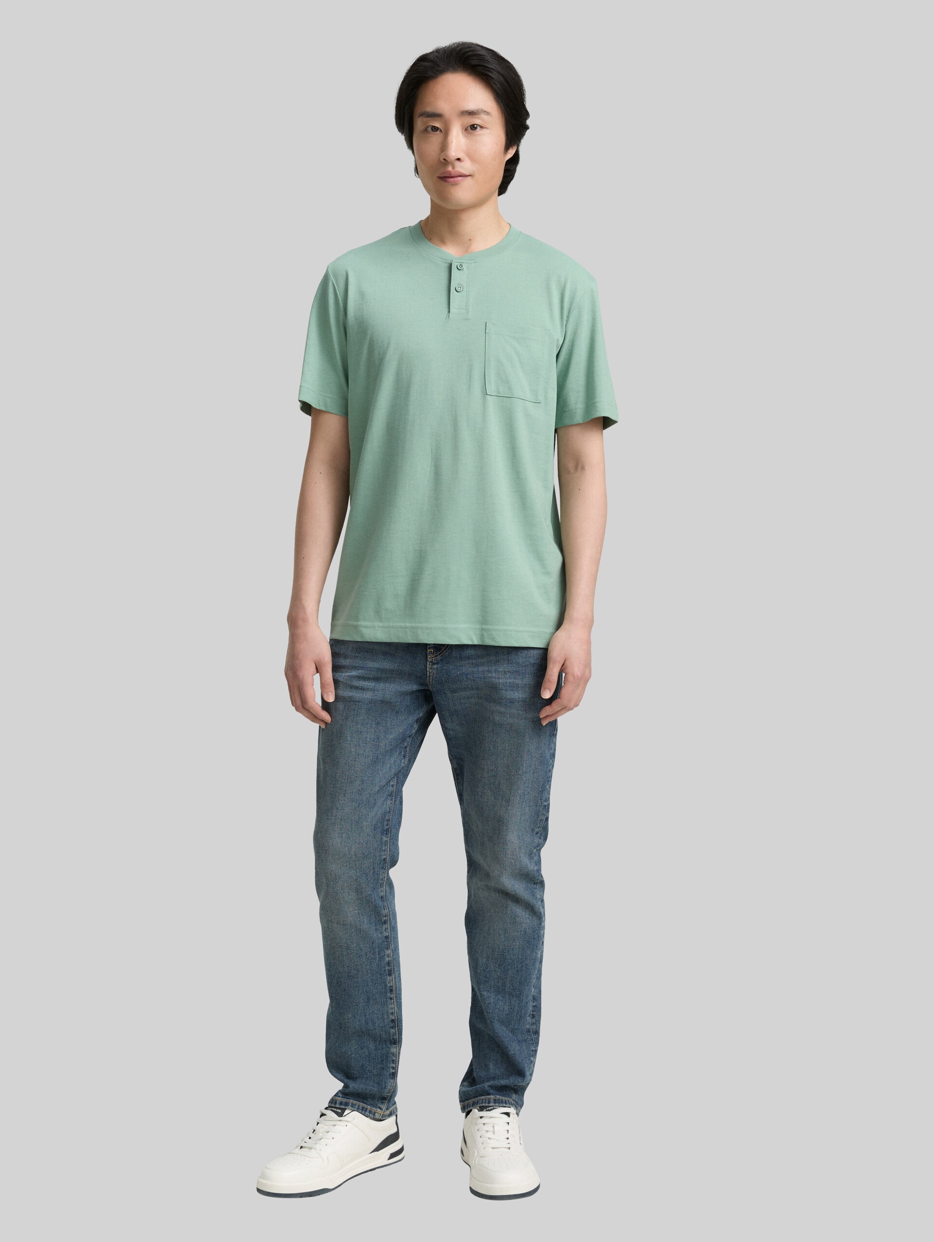 Henley T-shirt with breast pocket - dust green melange - Model front view