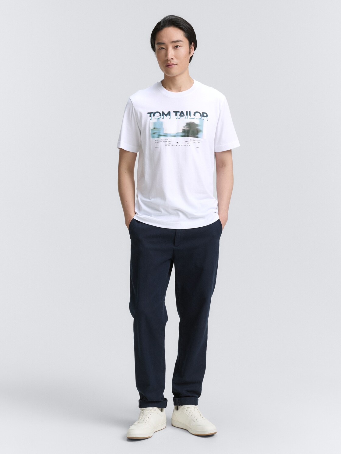 T-Shirt mit Fotoprint - White - Model-Vorderansicht