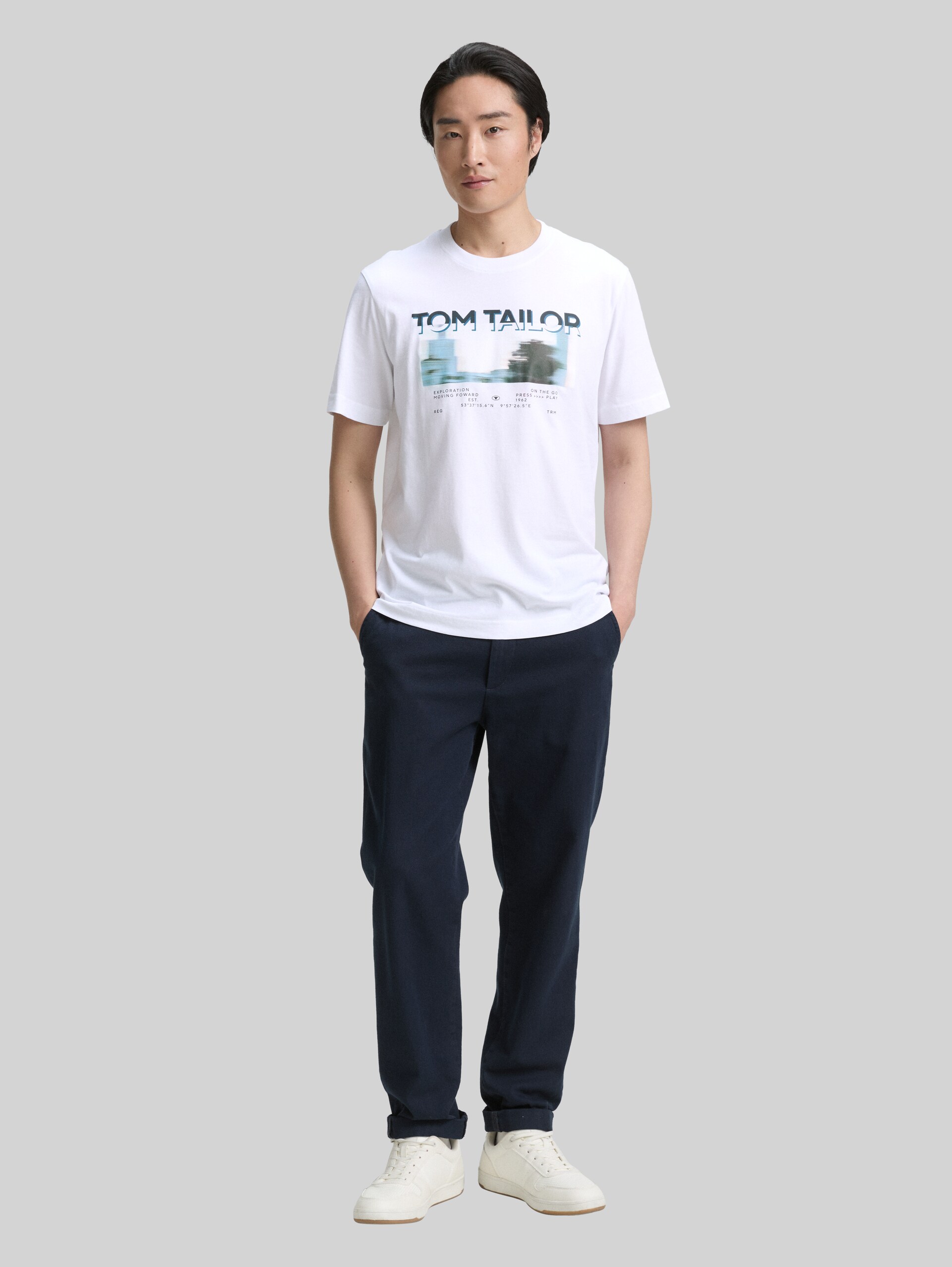 T-Shirt mit Fotoprint - White - Model-Vorderansicht
