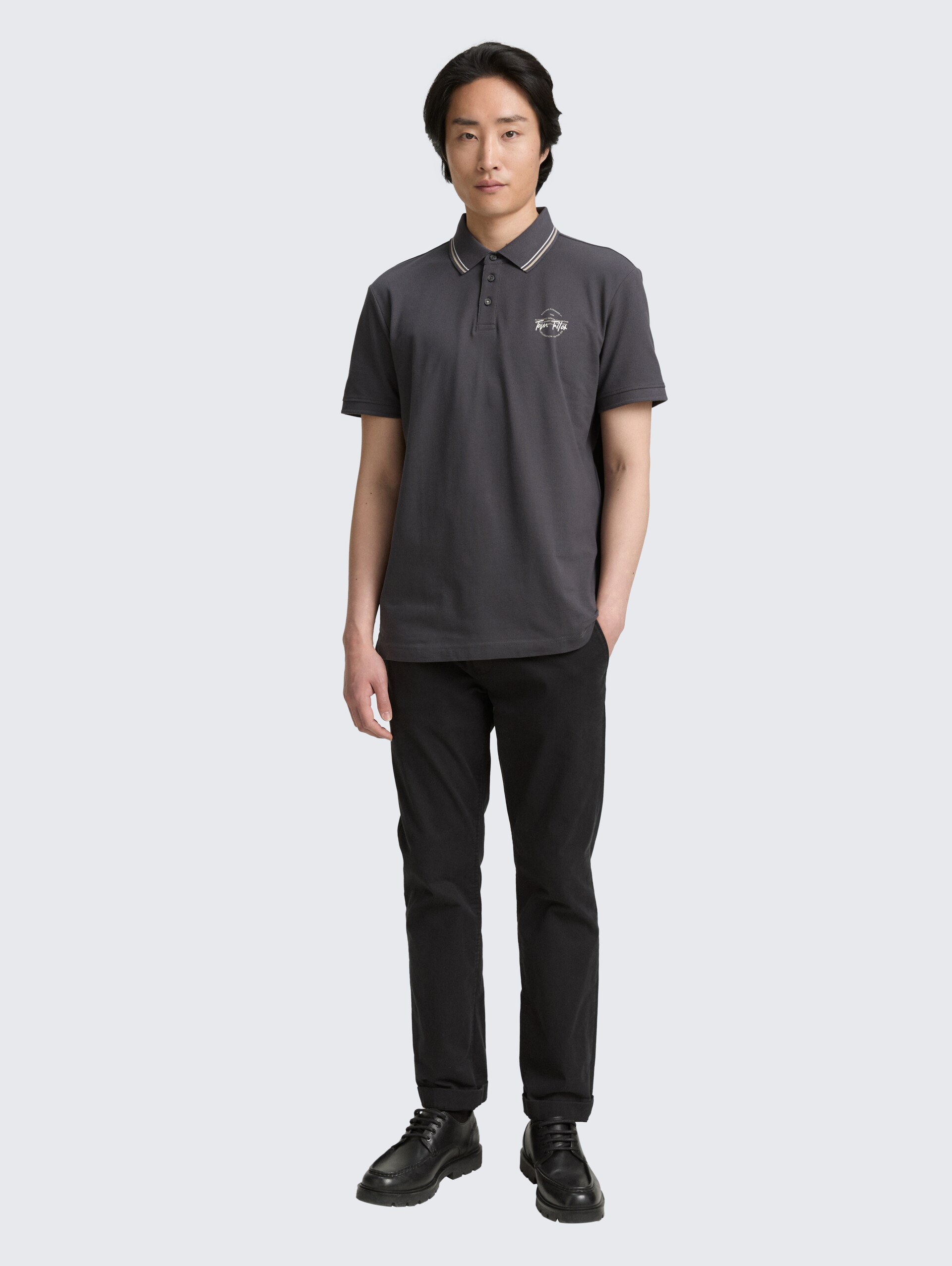 Piqué Poloshirt mit print - Tarmac Grey