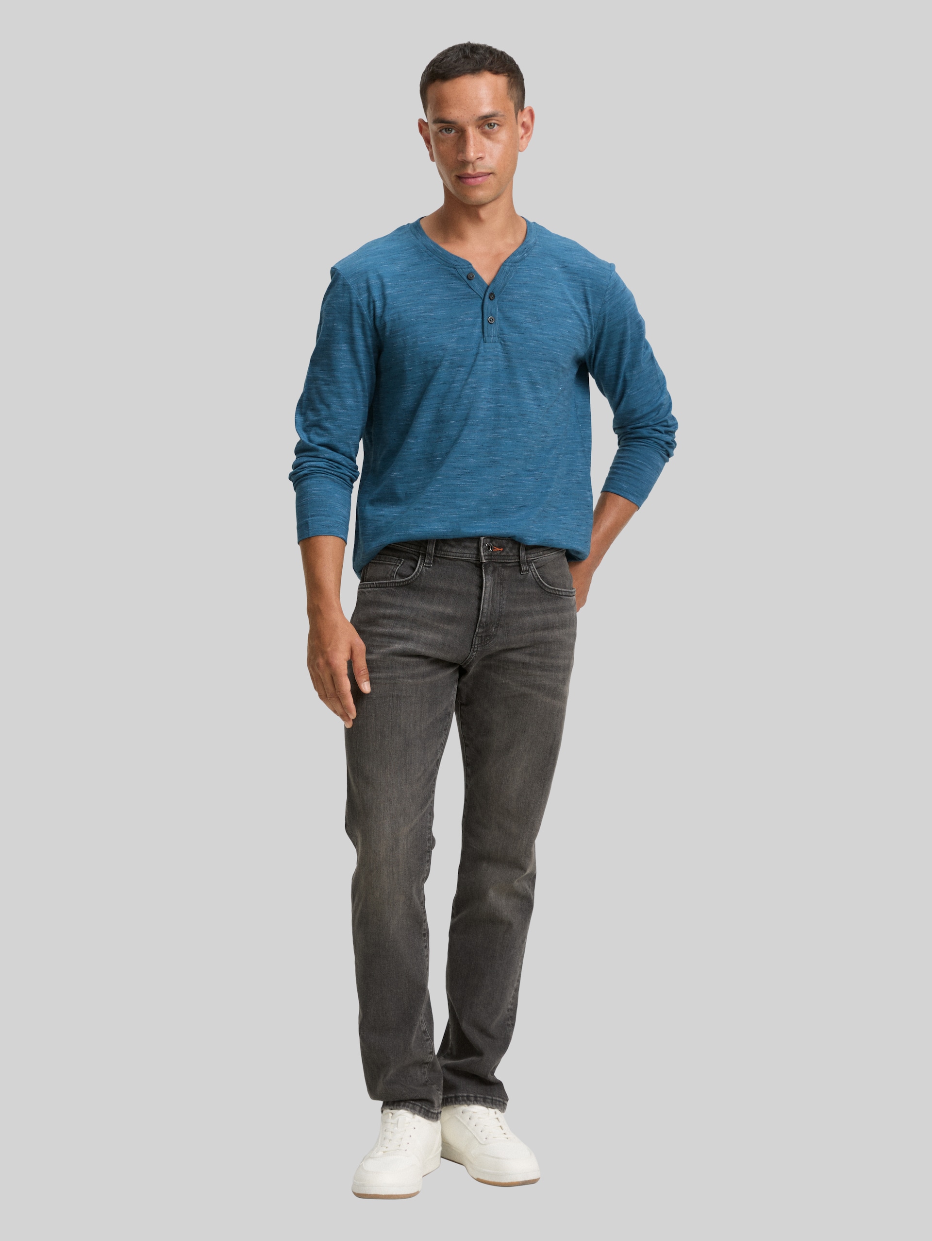 Serafino Langarmshirt - real teal blue multi inject - Model-Vorderansicht