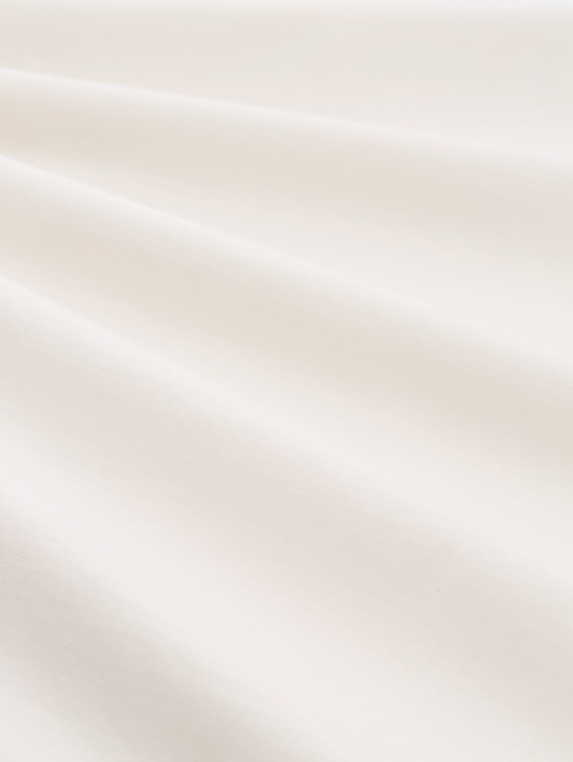 T-Shirt mit Print - Gardenia White - Material-Ansicht