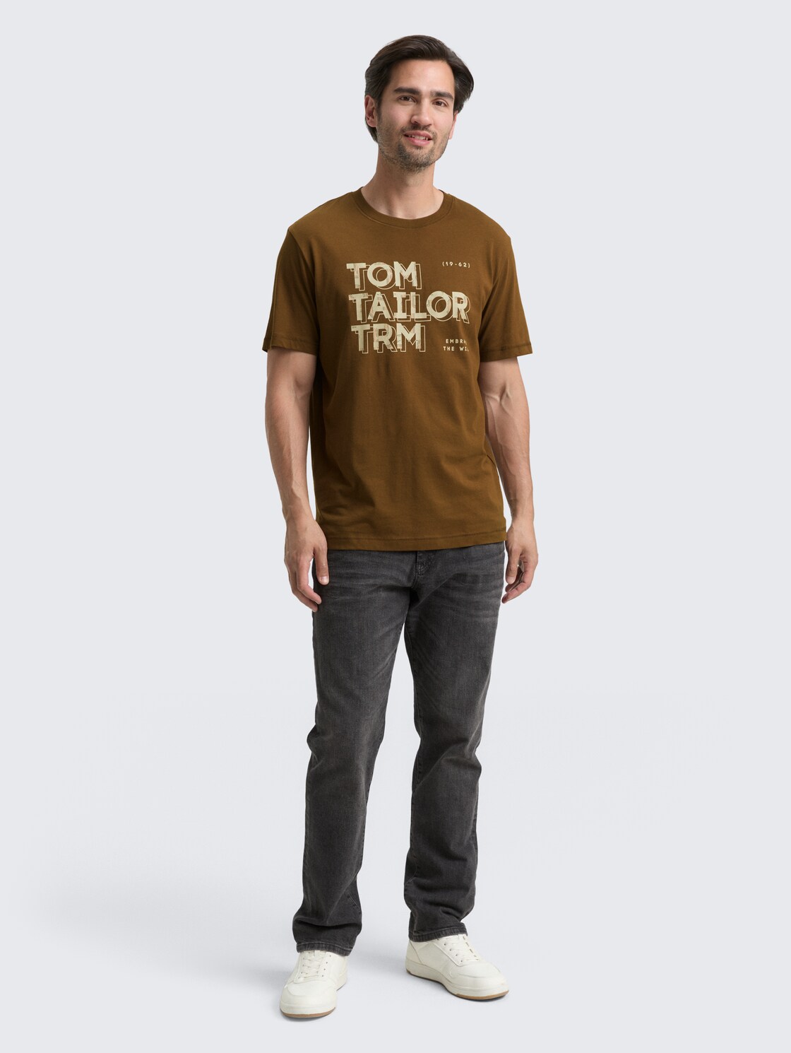 T-Shirt mit Print - dark palm - Model-Vorderansicht