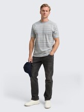 T-shirt met streepjespatroon - white multicolor stripes - Model vooraanzicht