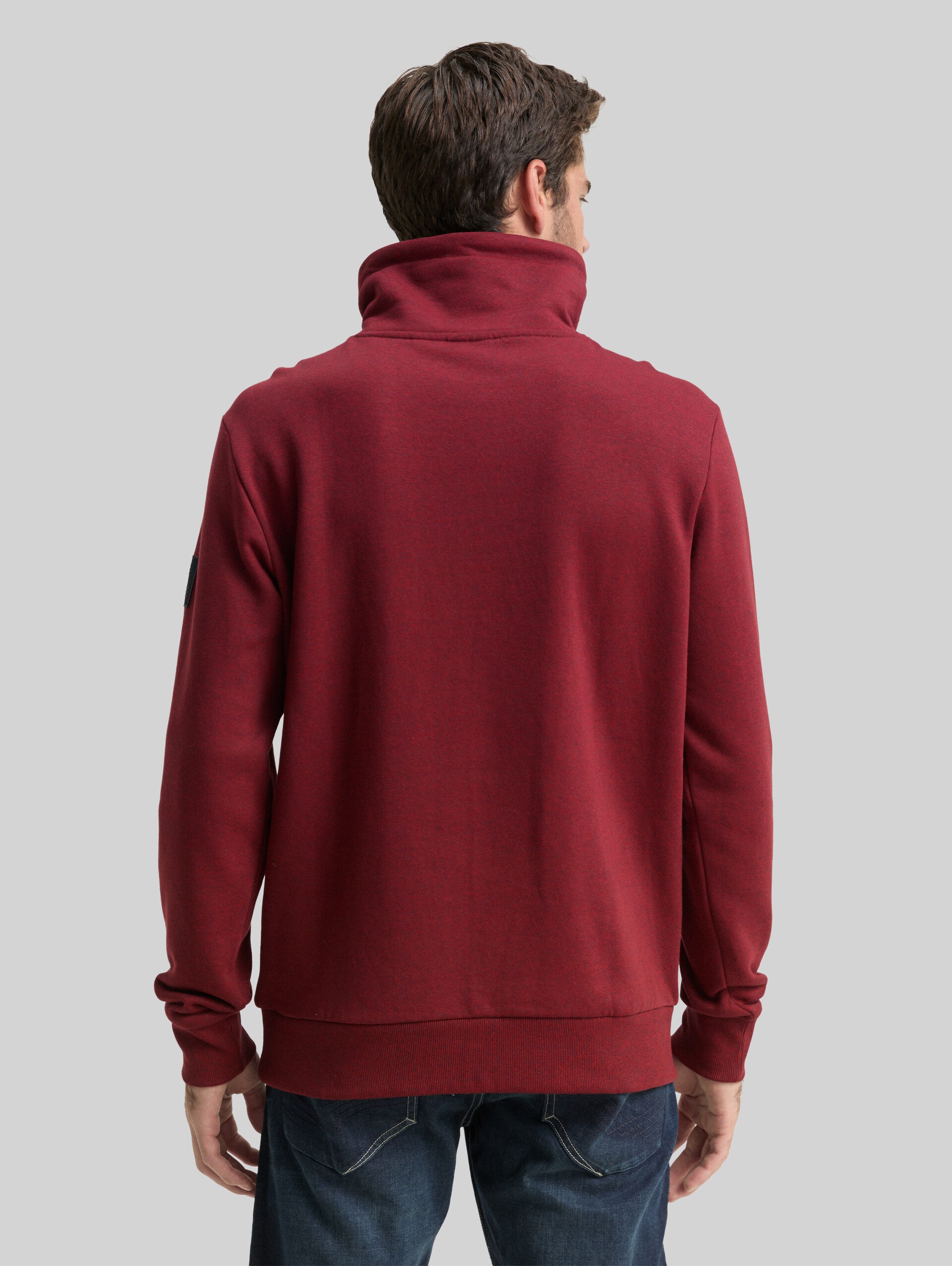 Snood sweatshirt with logo details - red navy grindle structure - Neckline model-back view
