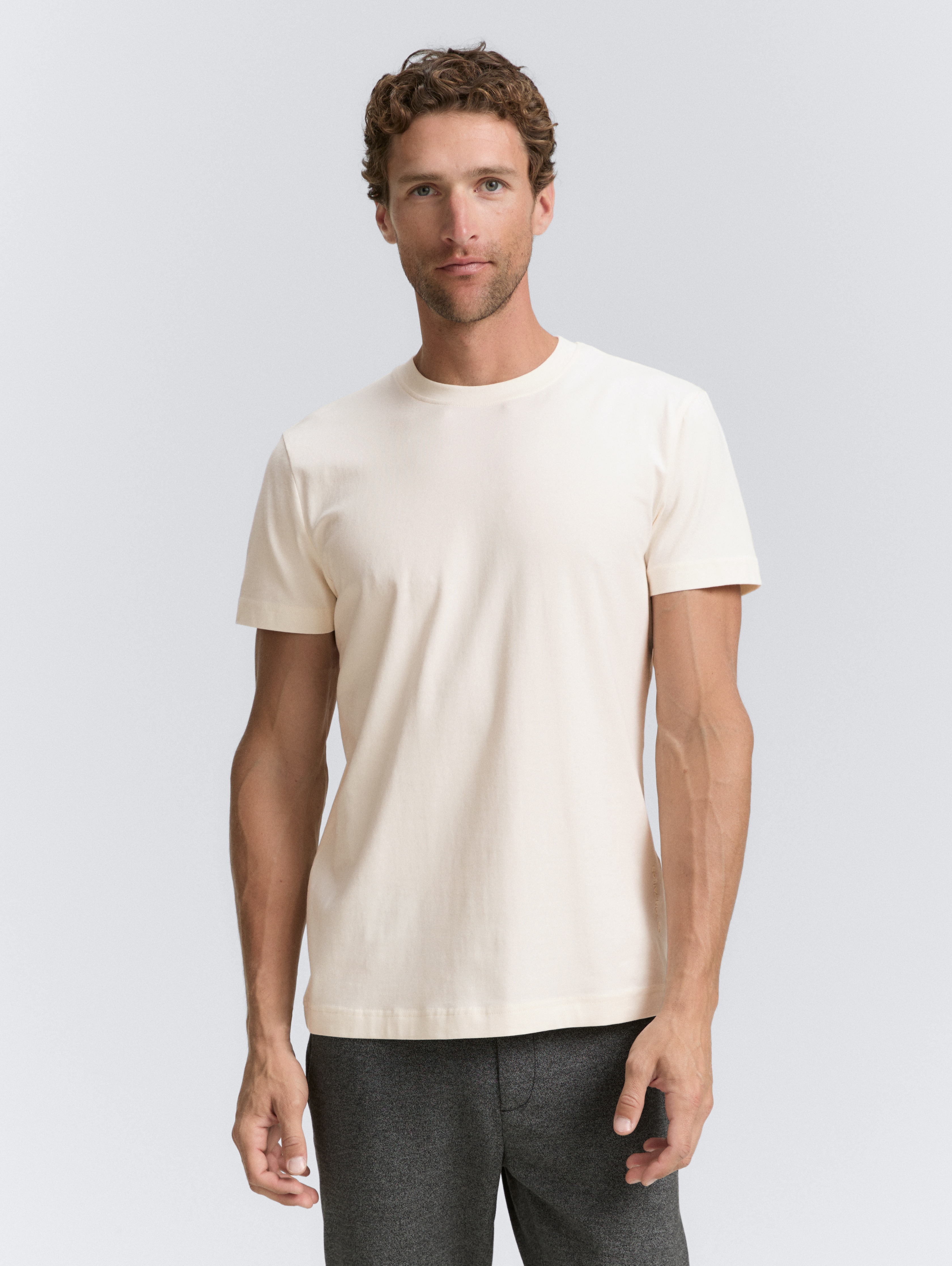Slim Fit T-Shirt mit Stretch von Men, Gardenia White