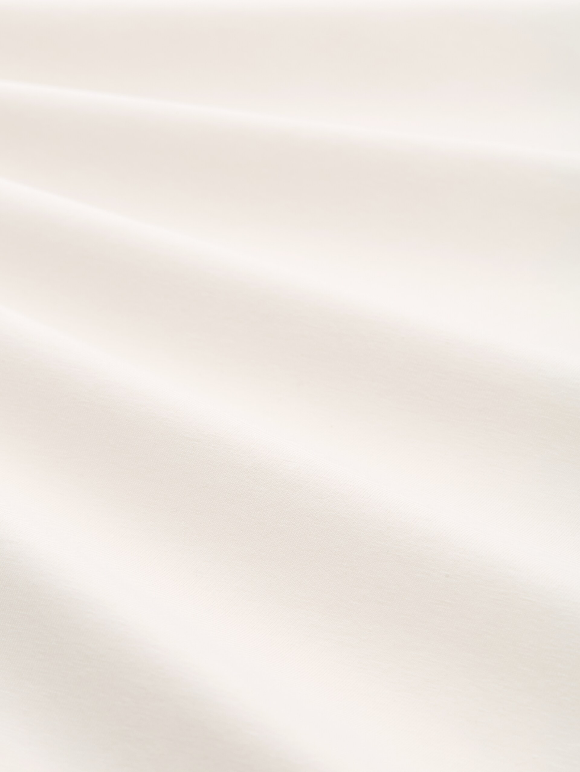 Slim Fit T-Shirt mit Stretch - Gardenia White - Material-Ansicht