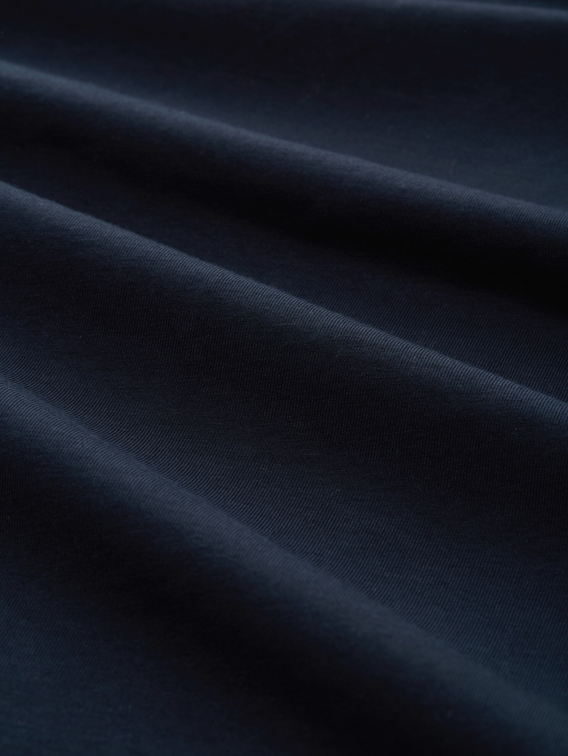 Slim Fit T-Shirt mit Stretch - sky captain blue - Material-Ansicht