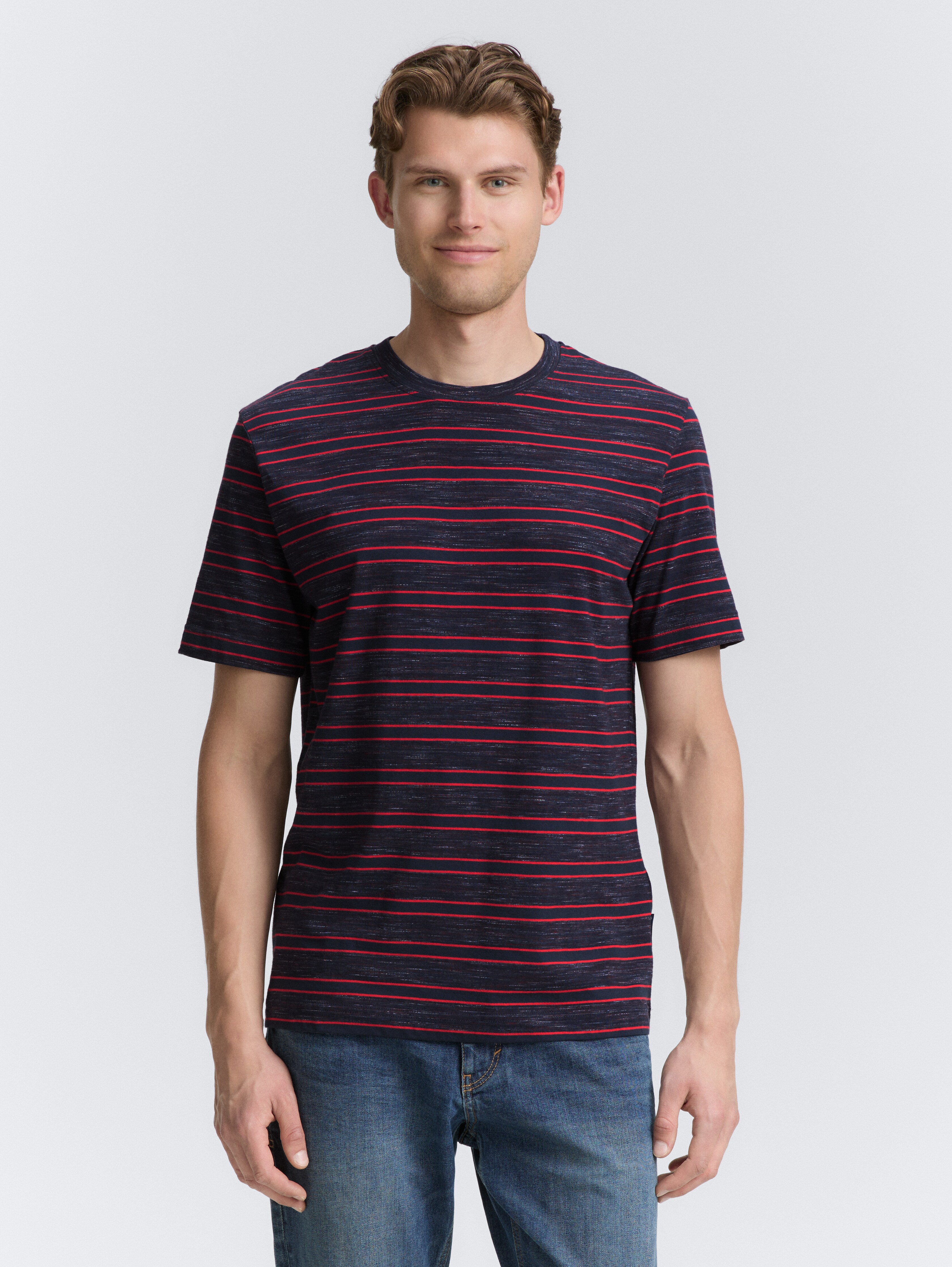 T-Shirt mit Streifenmuster von Men, navy yarn dye stripe