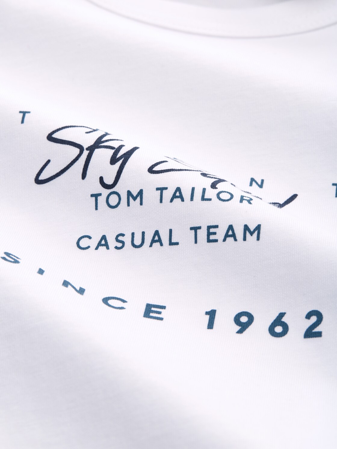 T-Shirt mit Print - White - Material-Ansicht