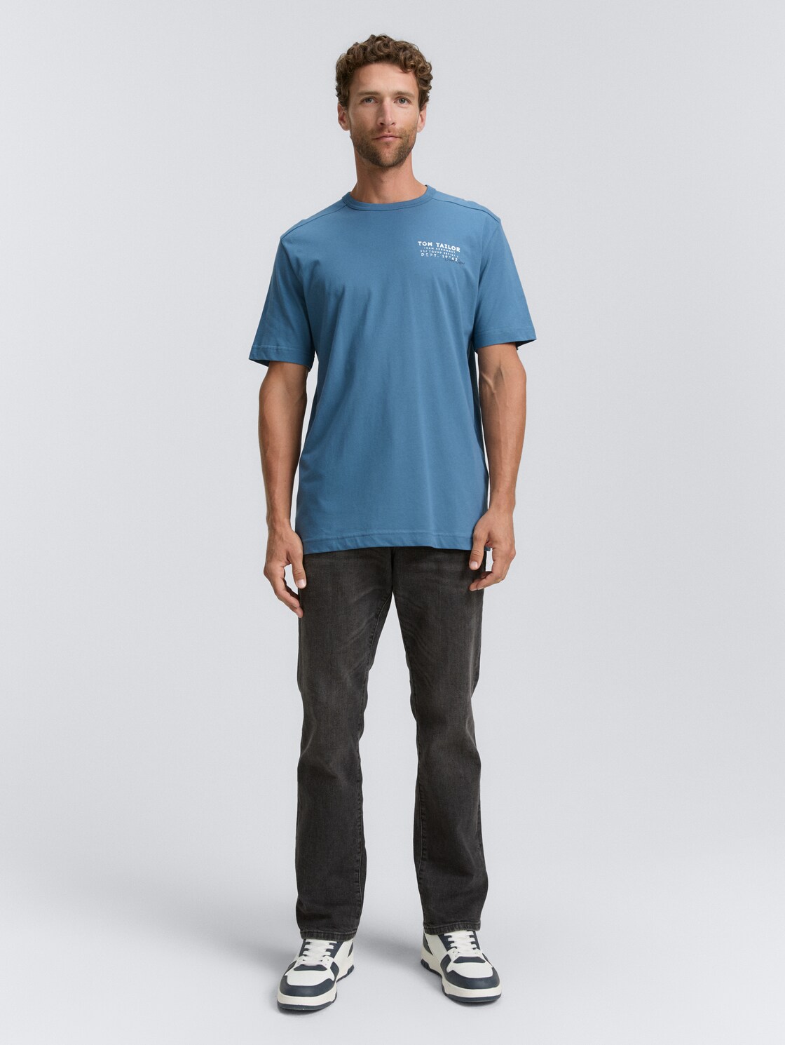 T-Shirt mit Print - real teal blue - Model-Vorderansicht