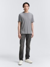 T-shirt à col rond - formal grey - Vue de face du modèle