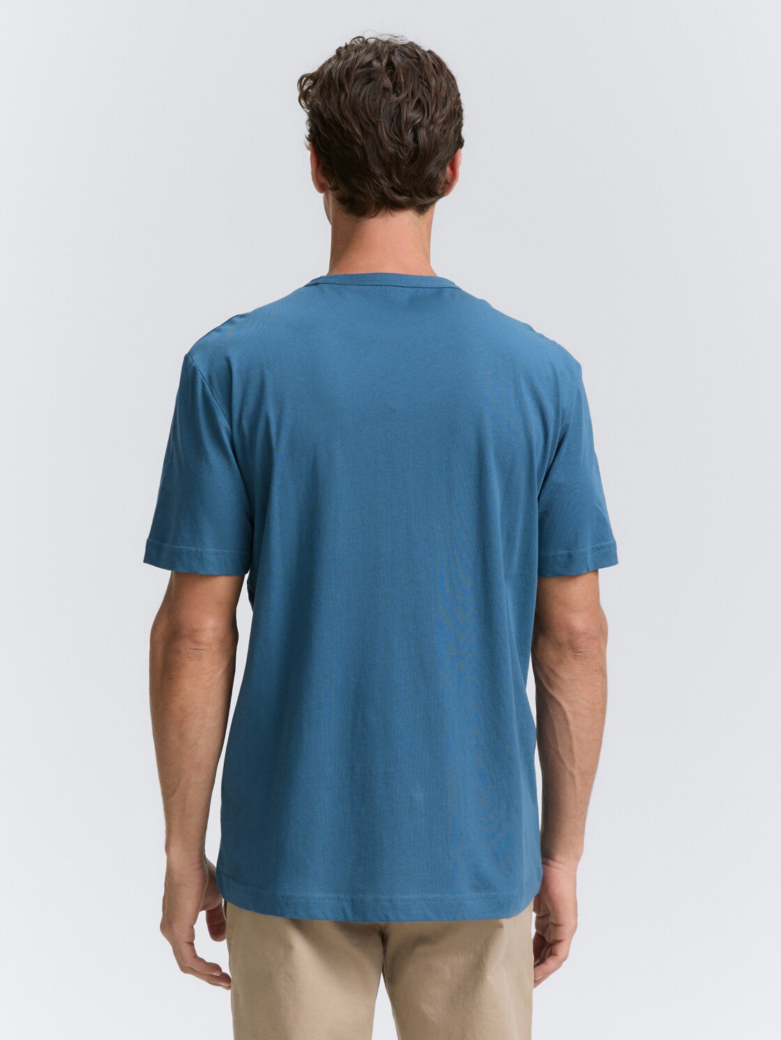T-Shirt mit Print - real teal blue - Auschnitt Model-Rückansicht