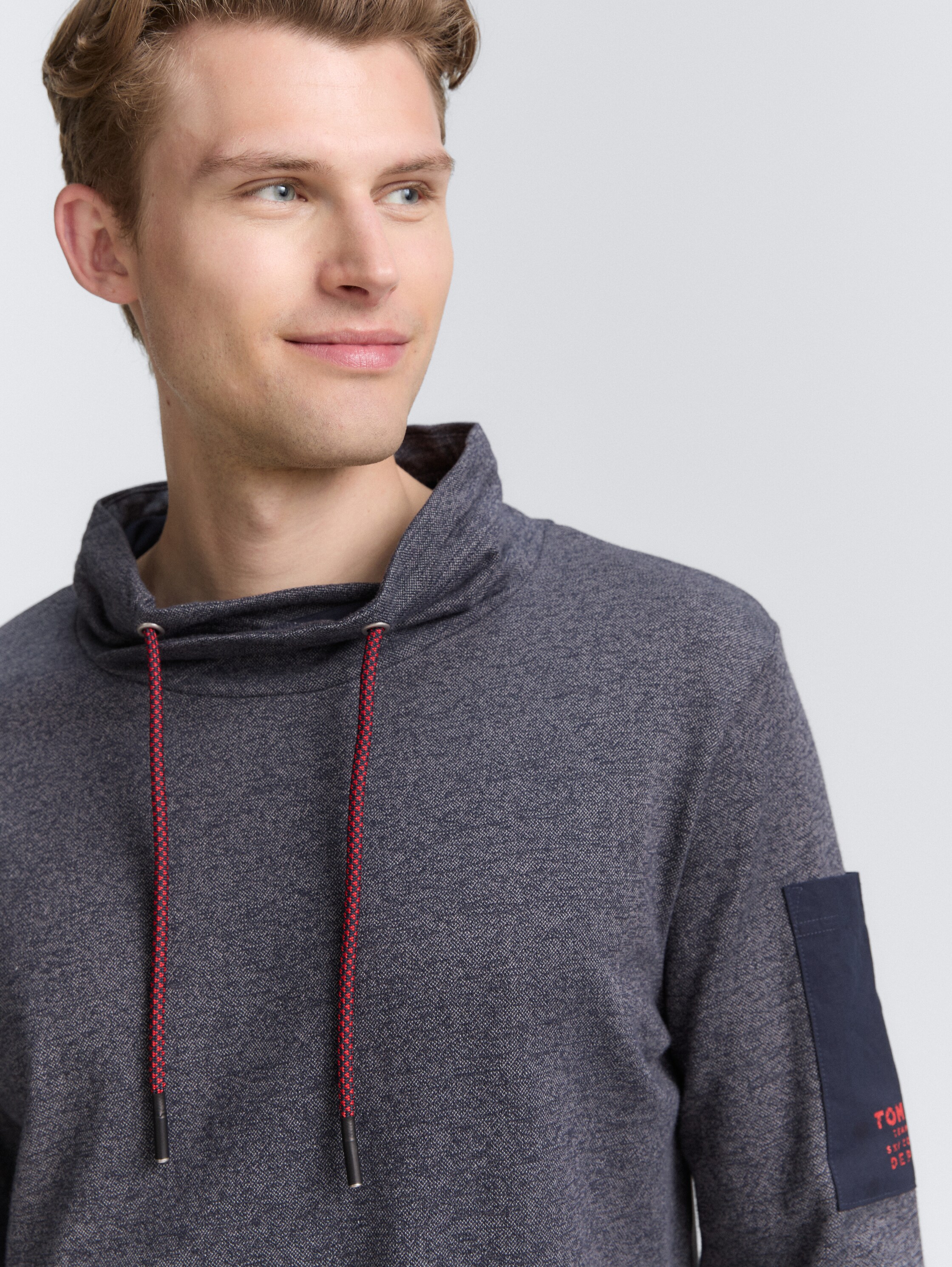 Snood Langarmshirt aus Baumwolle - navy grey grindle structure - Detail-Model-Ansicht