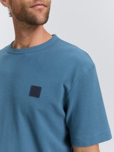 T-shirt avec badge logo - real teal blue - Vue détaillée du modèle