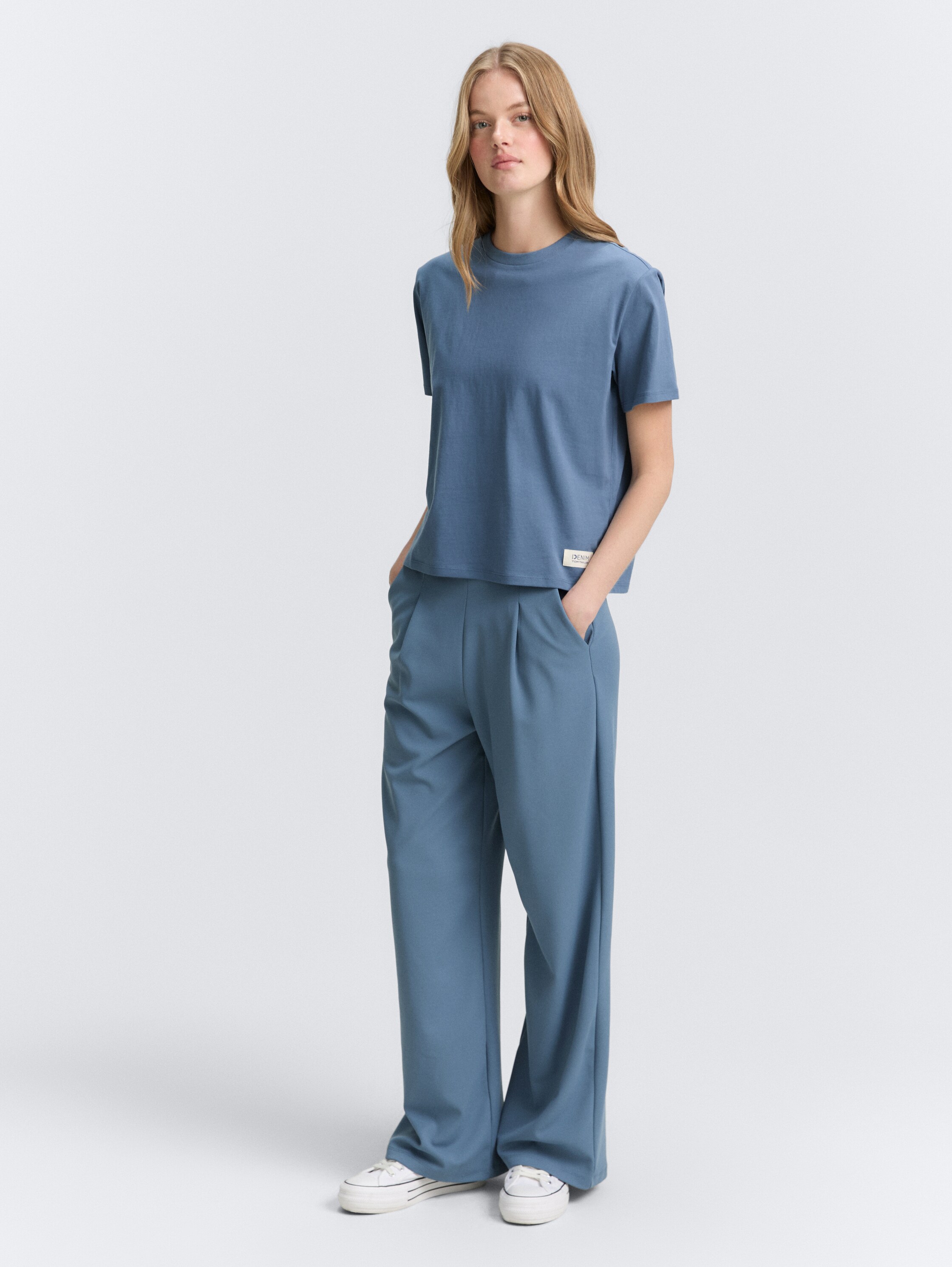 Boxy Fit T-Shirt - dusty_denim_blue - 