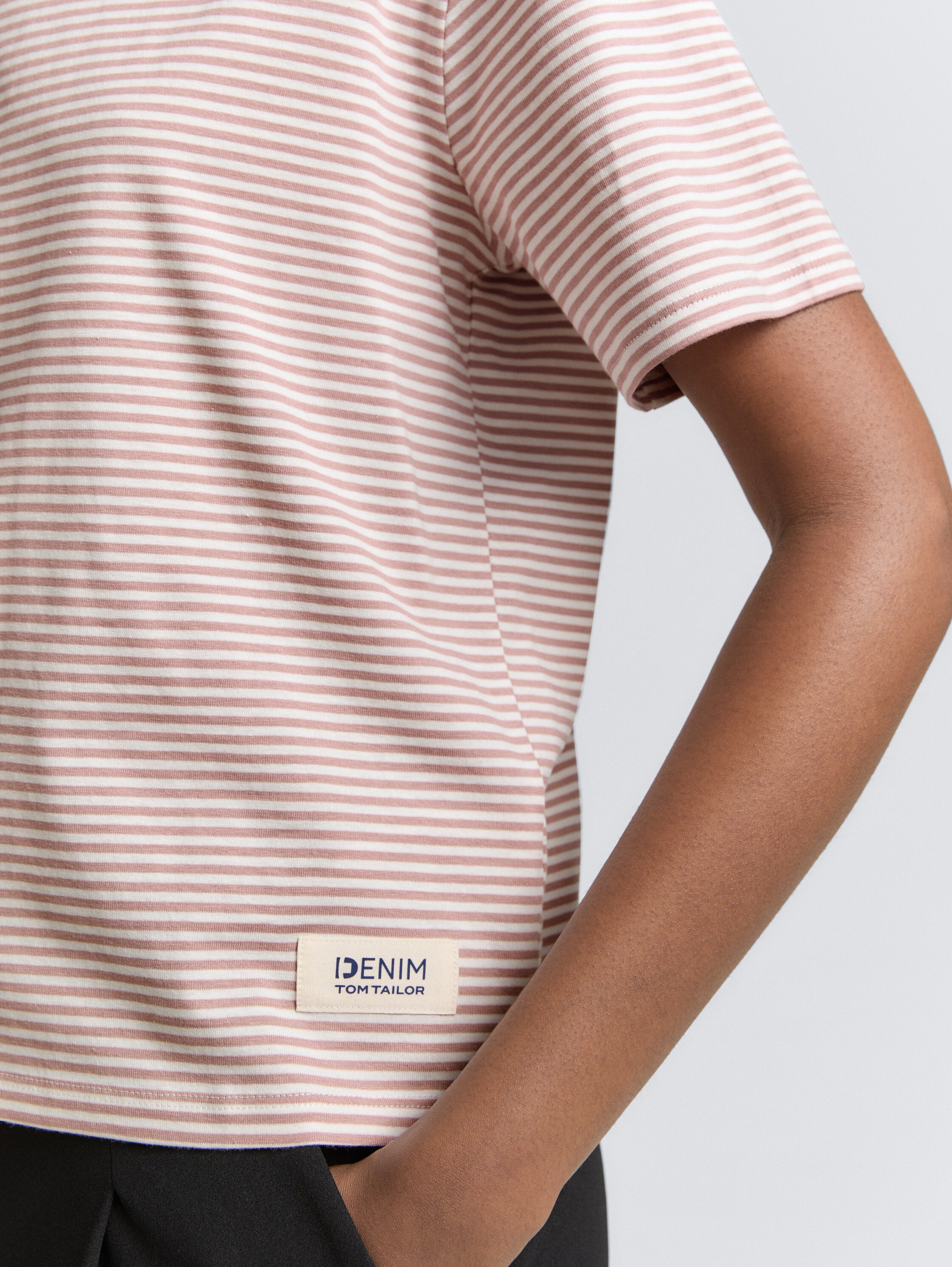 Boxy fit T-shirt - dusty_rose_white_stripe - 