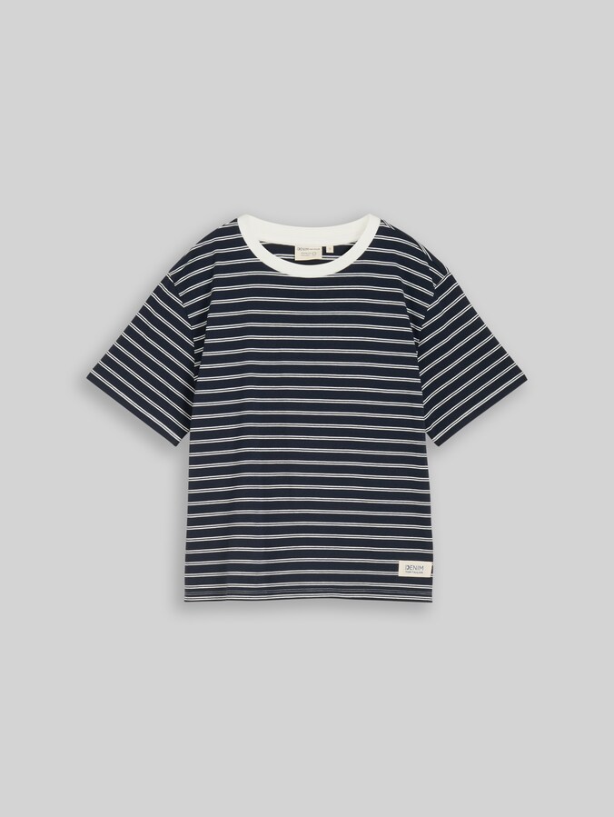 T-shirt coupe carrée par Denim Female, navy irregular stripe