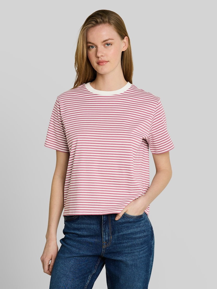 Boxy Fit T-Shirt von Denim Female, mauve white stripe