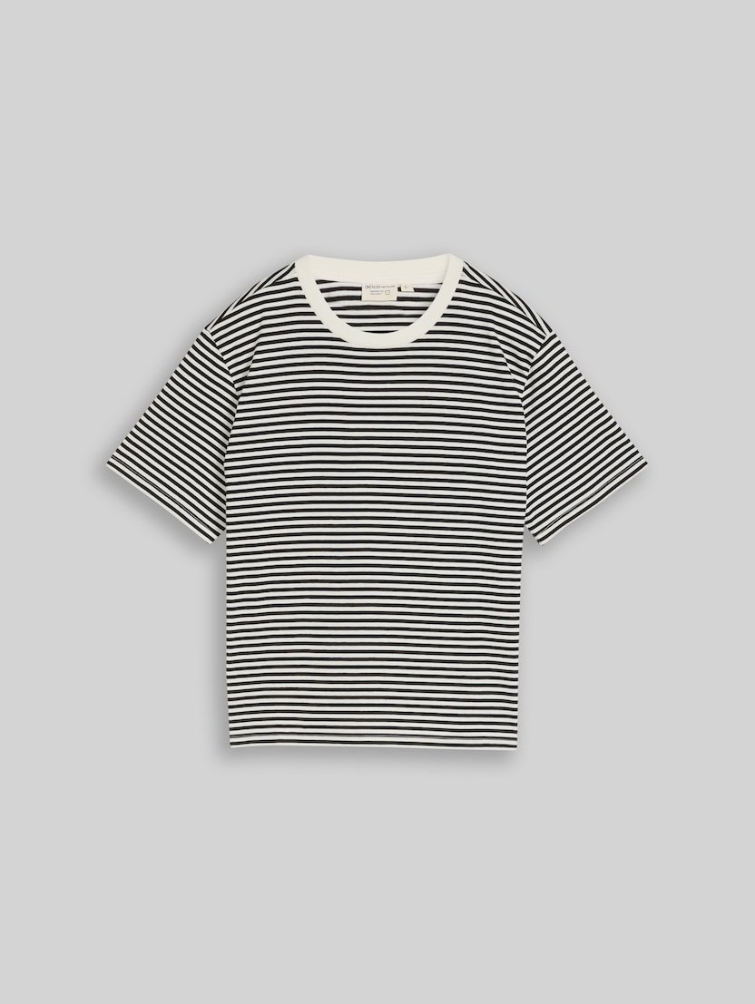 T-shirt met boxy pasvorm door Denim Female, black white stripe