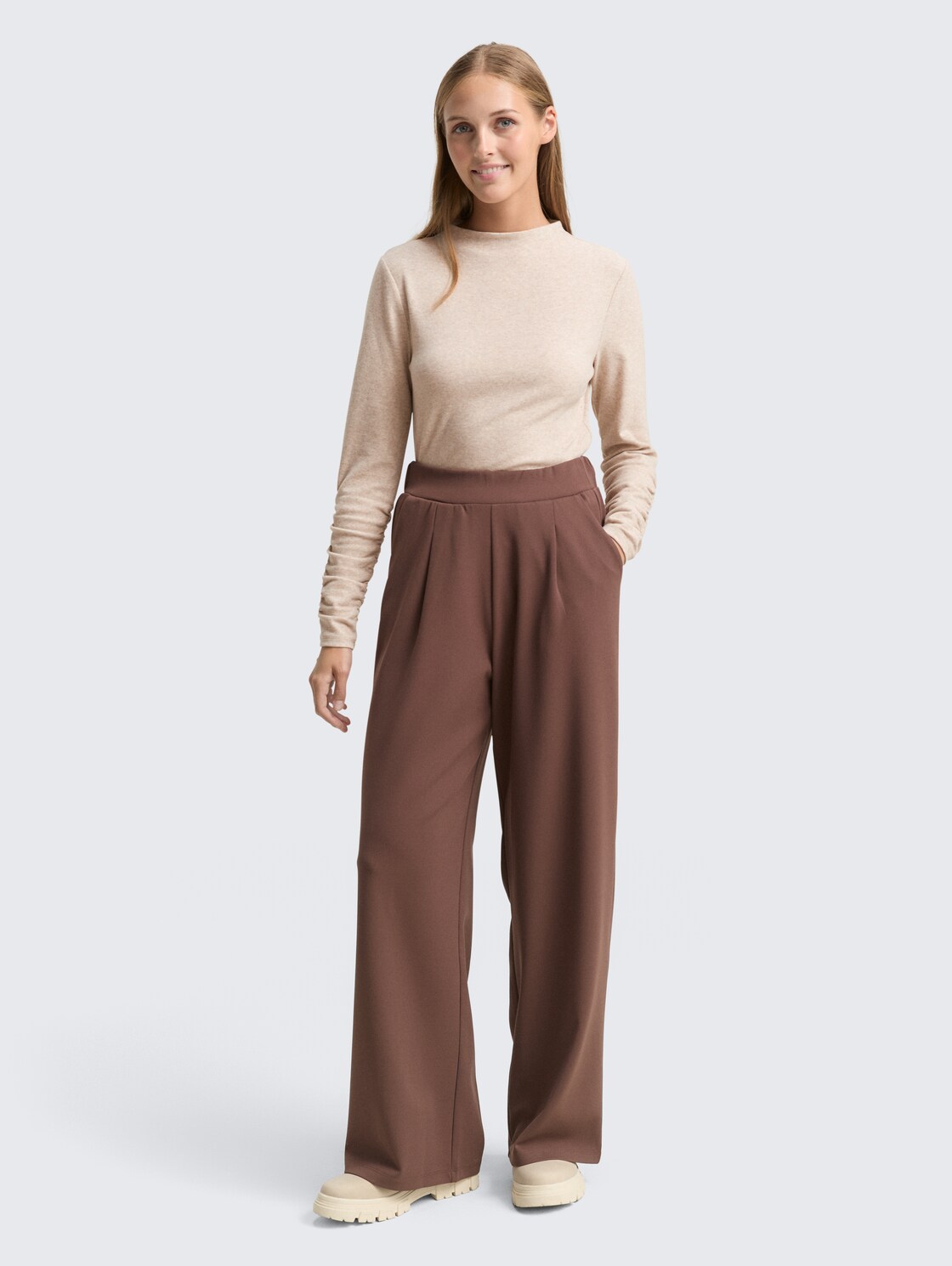 Shirt met lange mouwen en gerimpelde mouwen - cosy beige melange - Model vooraanzicht