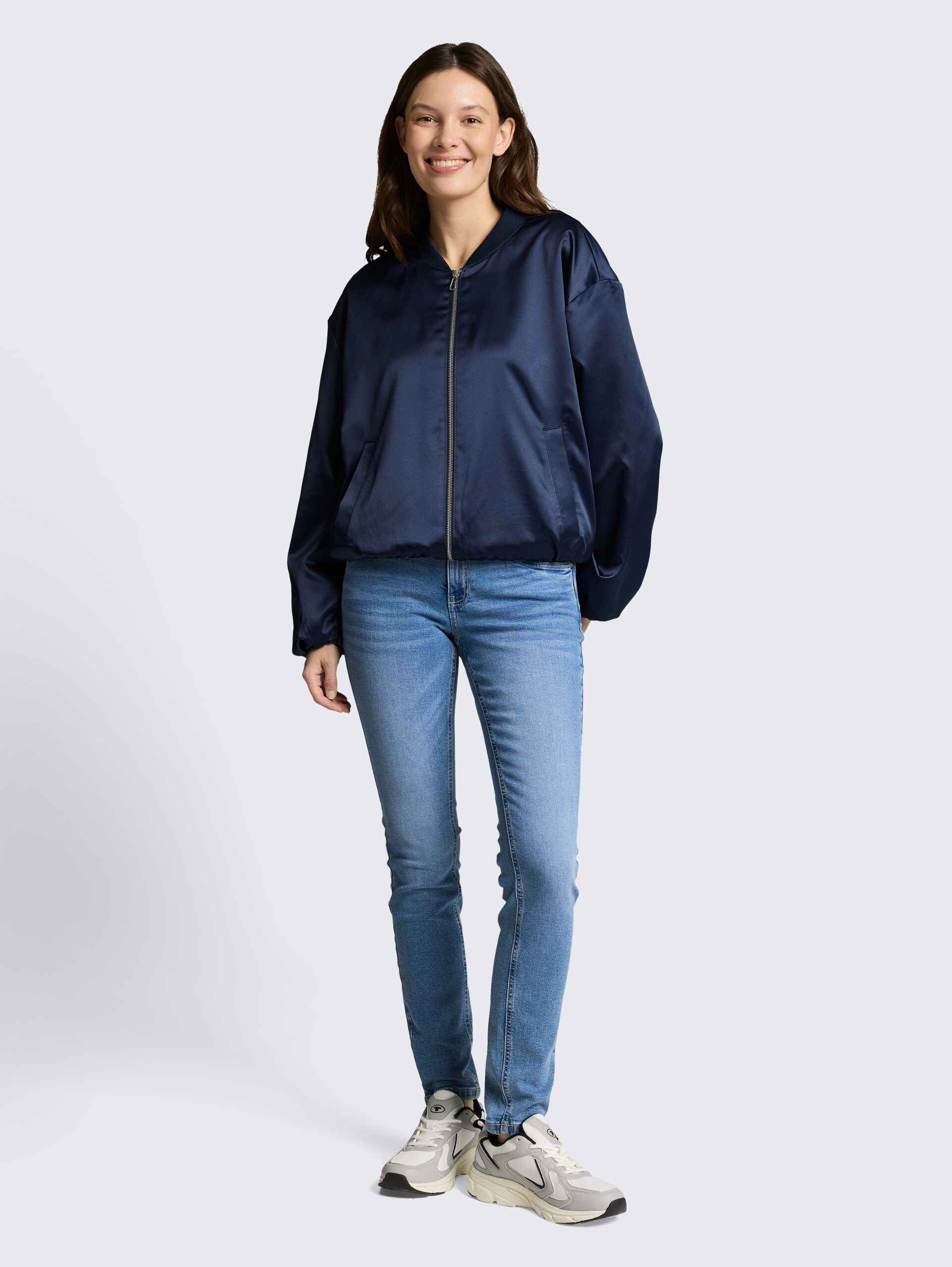 TTLUCIE SKINNY Jeans - light stone bright blue denim - Model-Vorderansicht