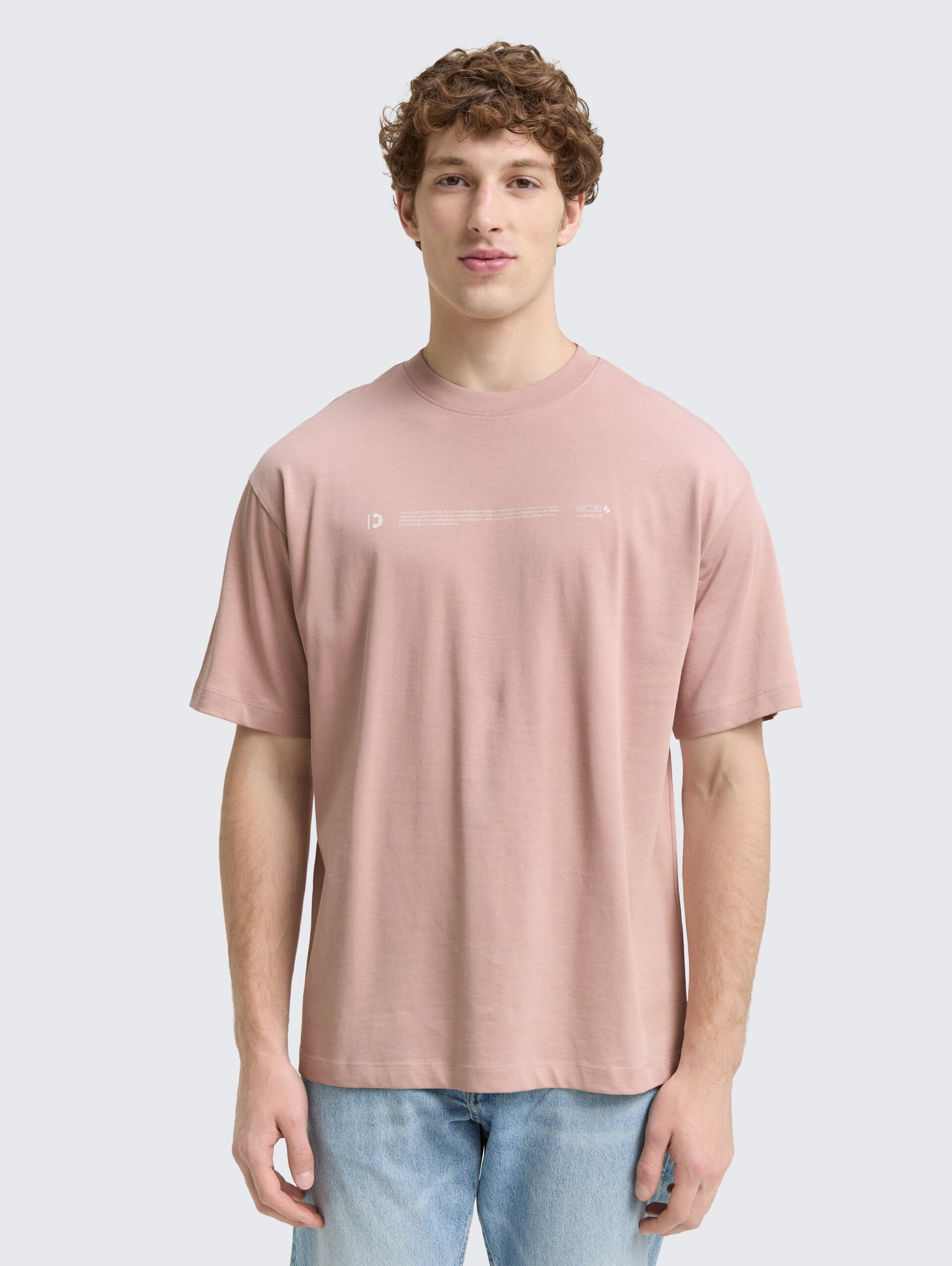 Heavy-Jersey T-Shirt mit Print - smoky rose - Ausschnitt Model-Vorderansicht