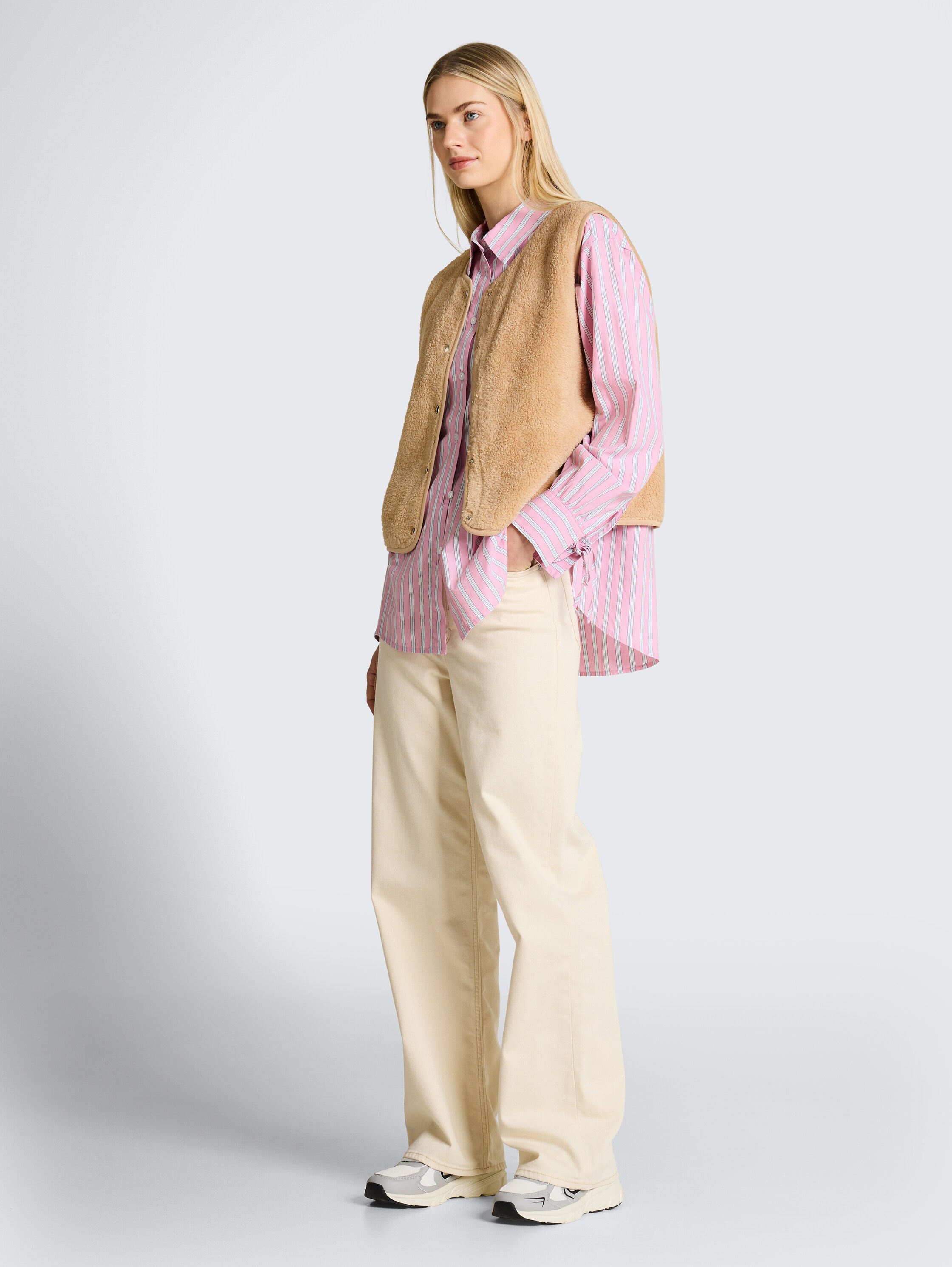 Loose fit teddy waistcoat - caramel_beige - 