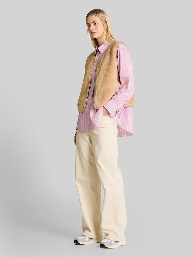 Gilet Loose Fit Teddy par Denim Female, caramel beige