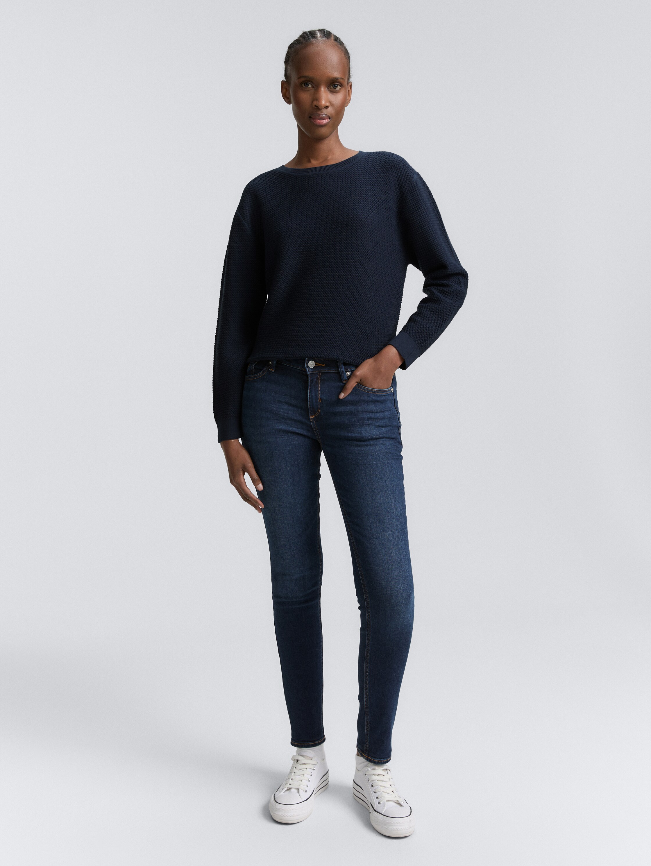 Strickpullover mit Rundhalsausschnitt - sky_captain_blue_1 - 