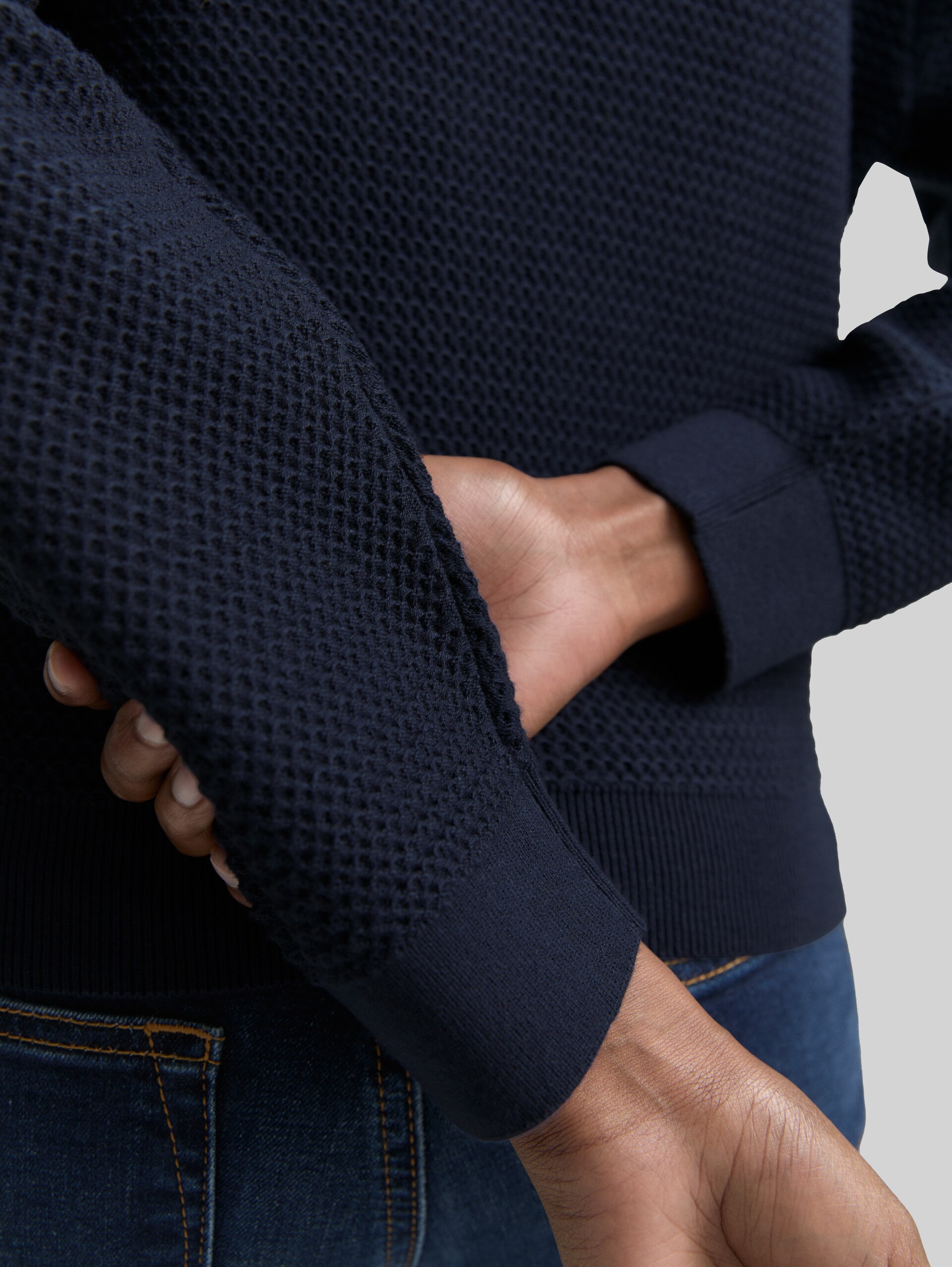 Knitted jumper - sky captain blue - Detail model view