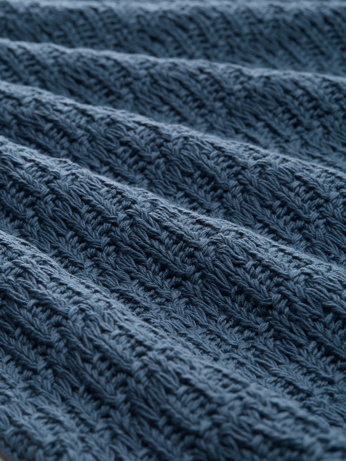 Relaxed Fit Strickpullover - dusty denim blue - Material-Ansicht