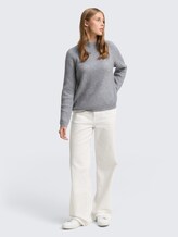 Relaxed Fit Strickpullover mit Stehkragen - Cement Grey Mélange - Model-Vorderansicht